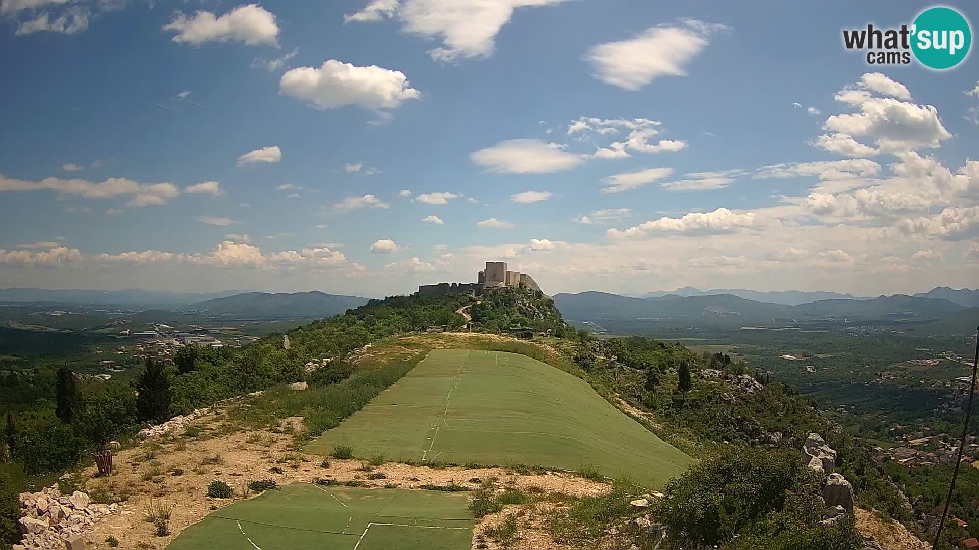 Live Webcam Campo di volo di parapendio Ljubuški – Kula