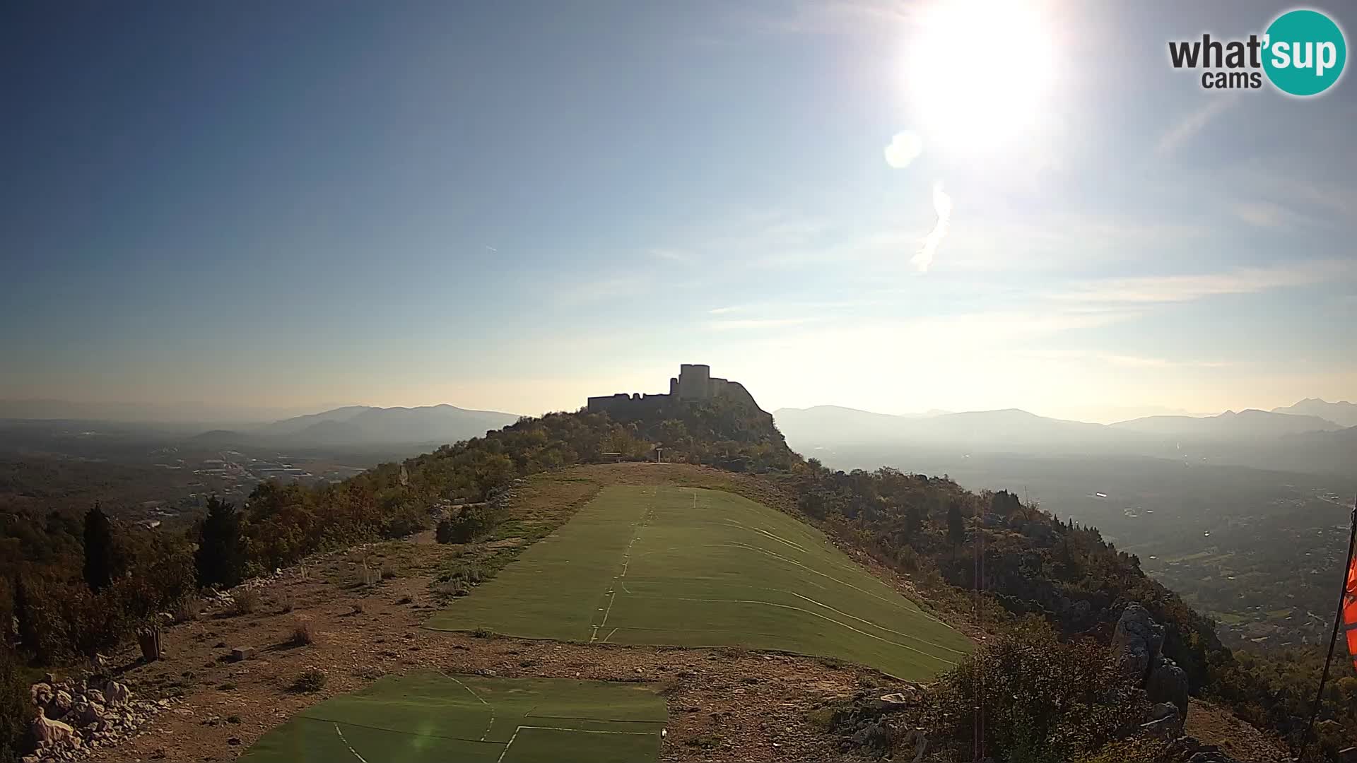 Live Webcam Campo di volo di parapendio Ljubuški – Kula