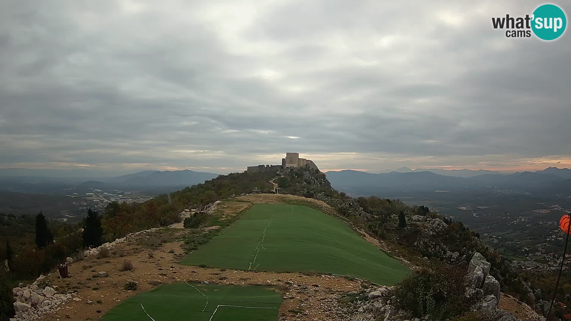 Live Webcam Campo di volo di parapendio Ljubuški – Kula