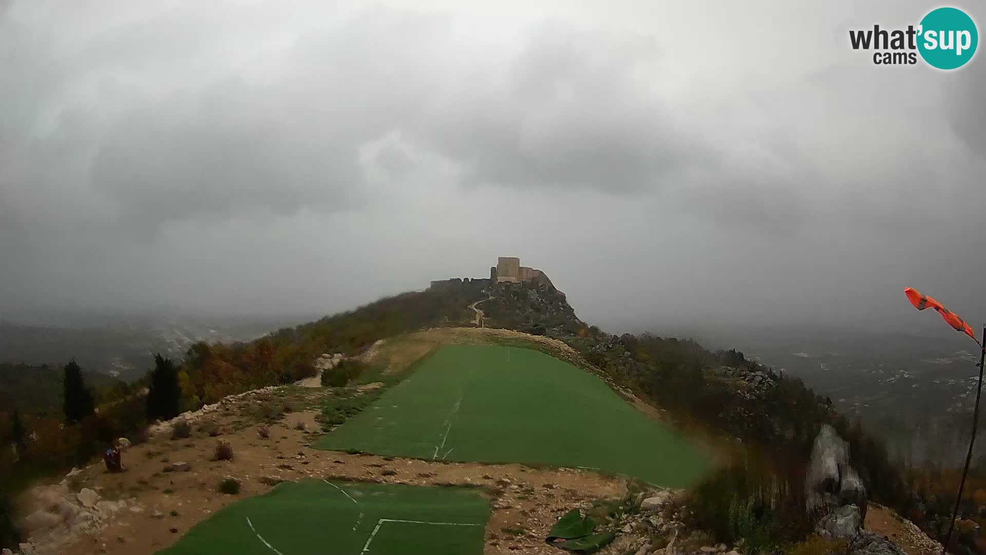 Live Webcam Campo di volo di parapendio Ljubuški – Kula