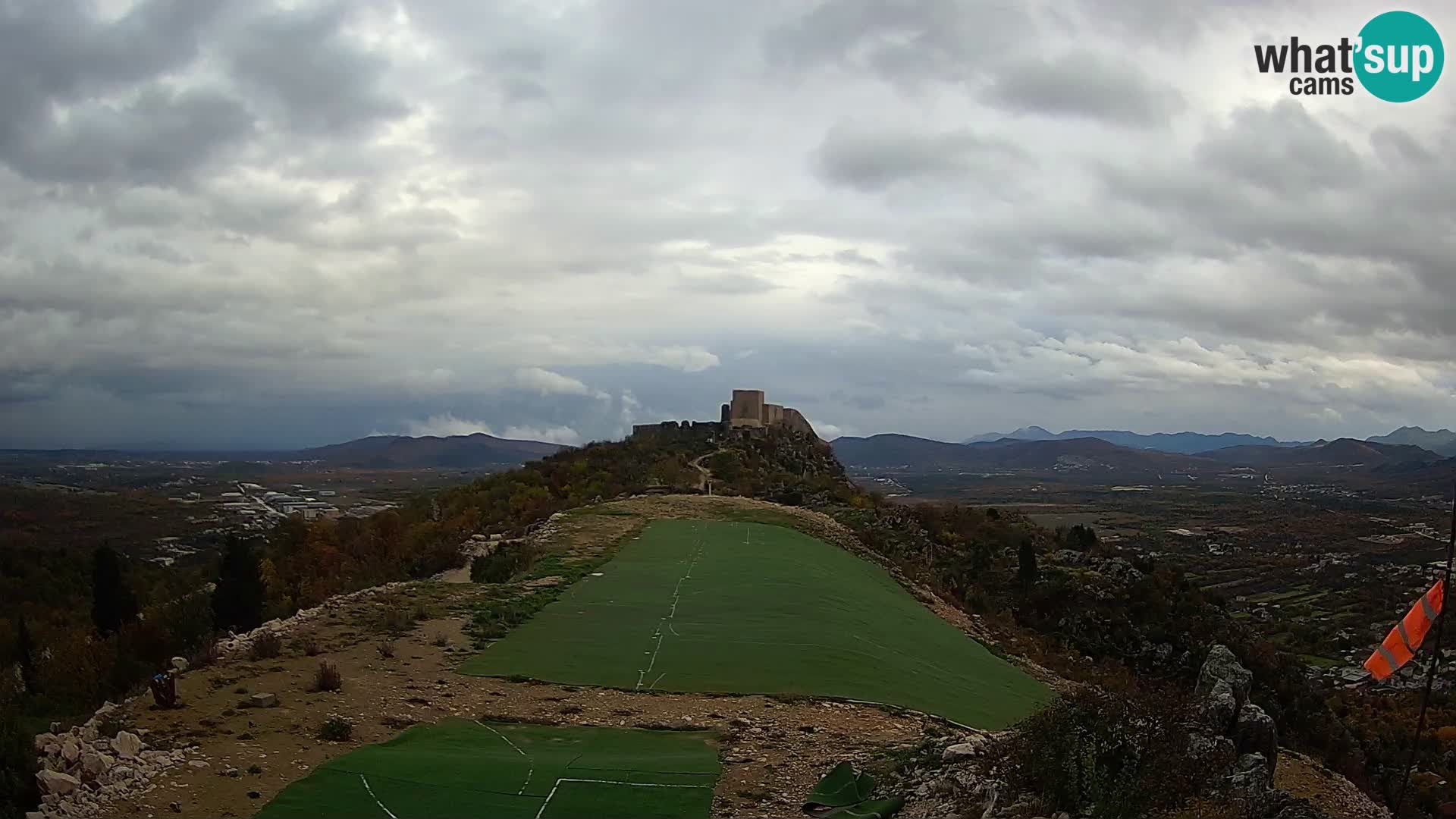 Live Webcam Campo di volo di parapendio Ljubuški – Kula