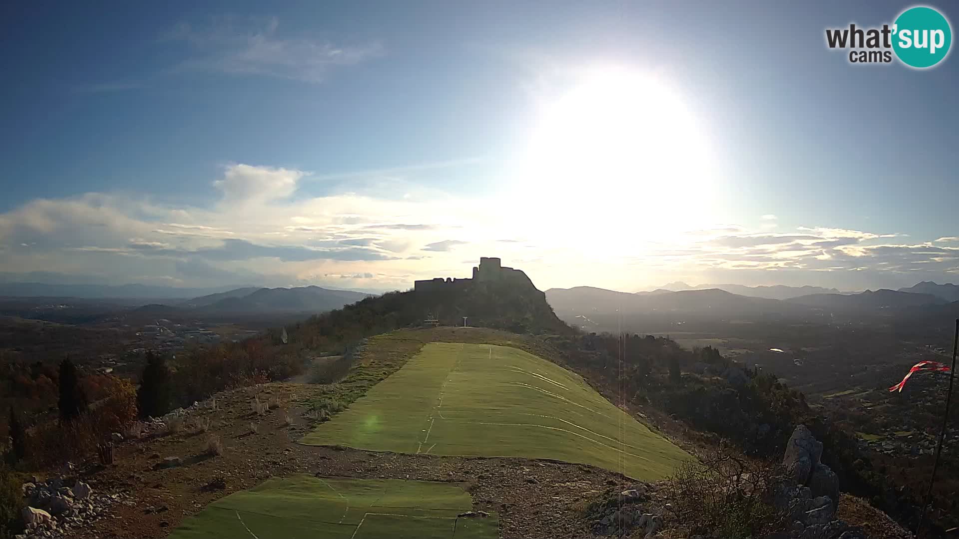 Live Webcam Campo di volo di parapendio Ljubuški – Kula