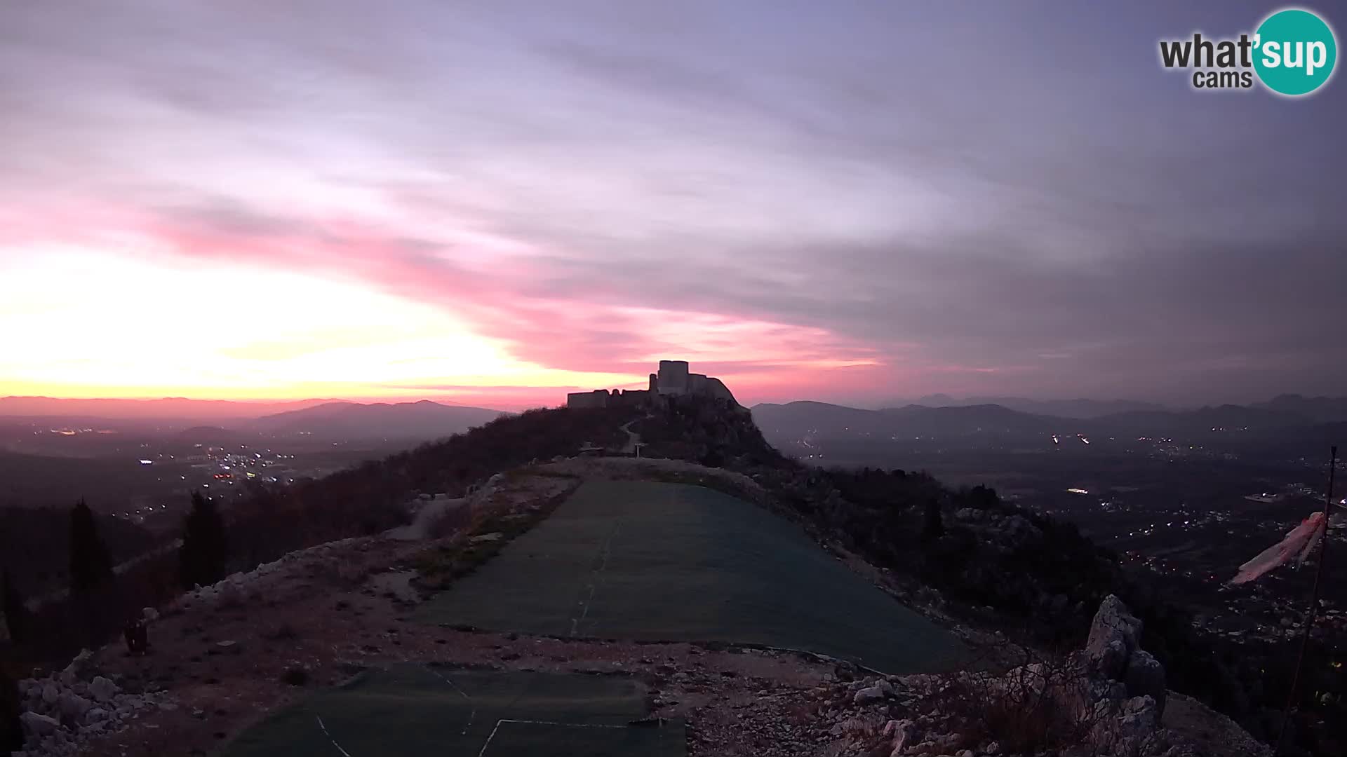 Live Webcam Campo di volo di parapendio Ljubuški – Kula