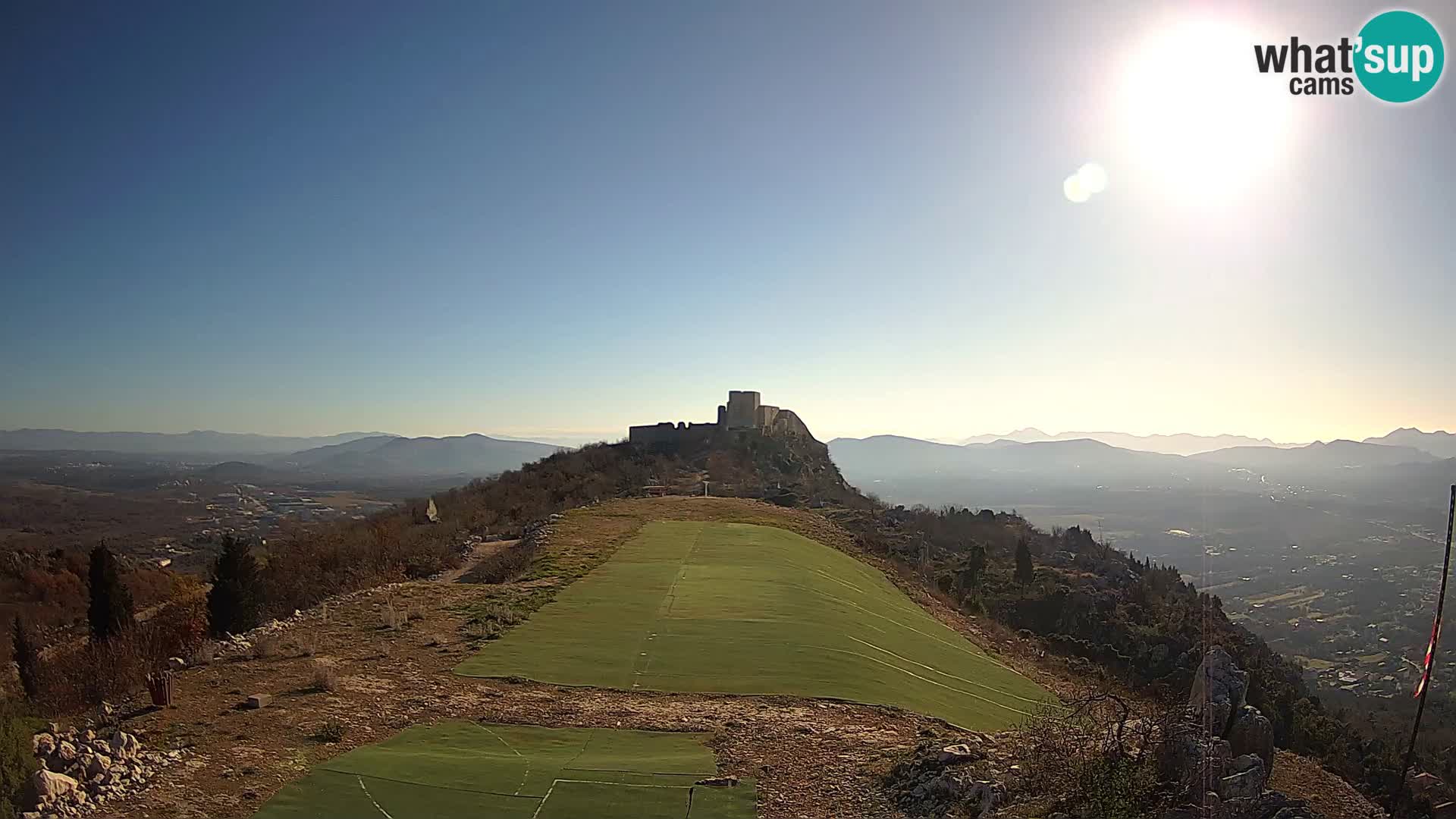 Live Webcam Campo di volo di parapendio Ljubuški – Kula