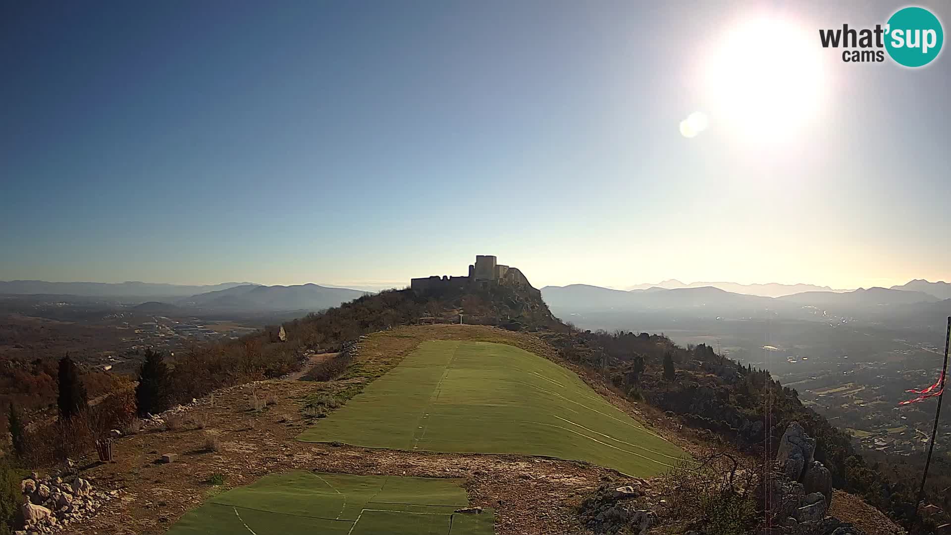 Live Webcam Campo di volo di parapendio Ljubuški – Kula