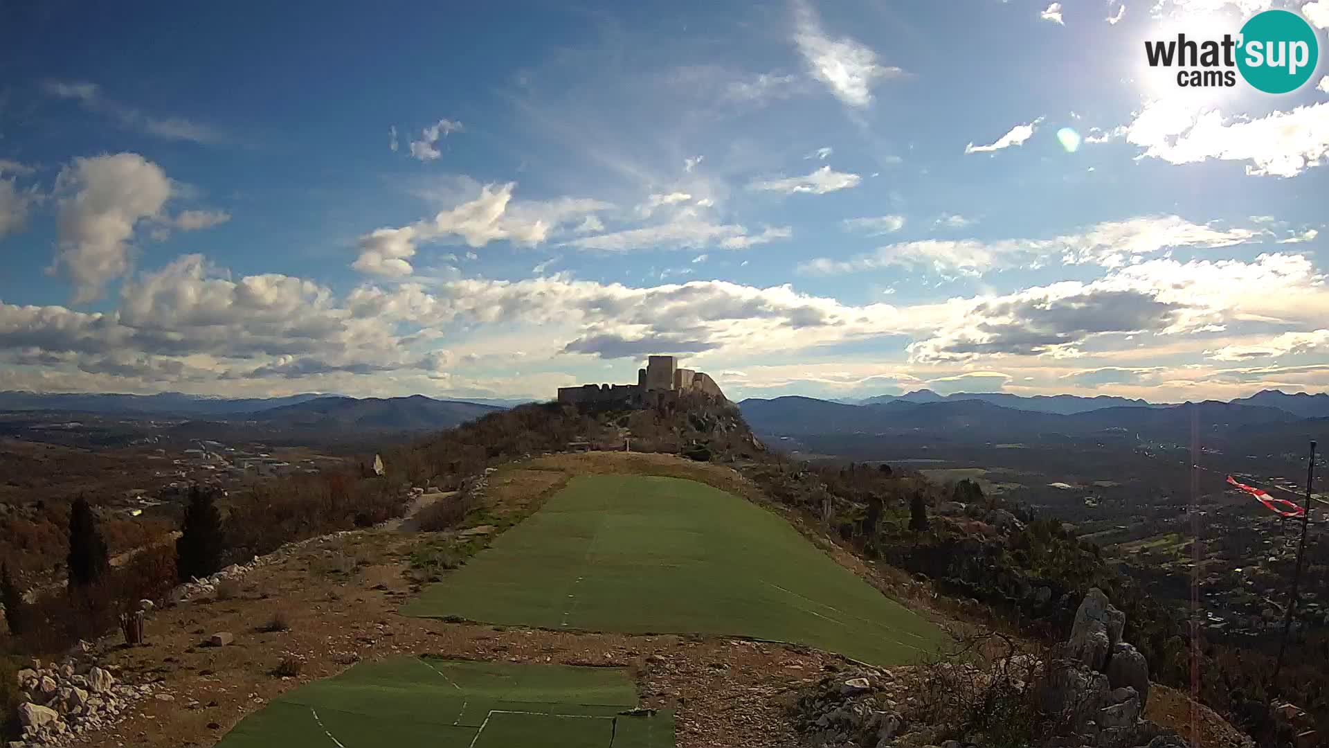 Live Webcam Campo di volo di parapendio Ljubuški – Kula