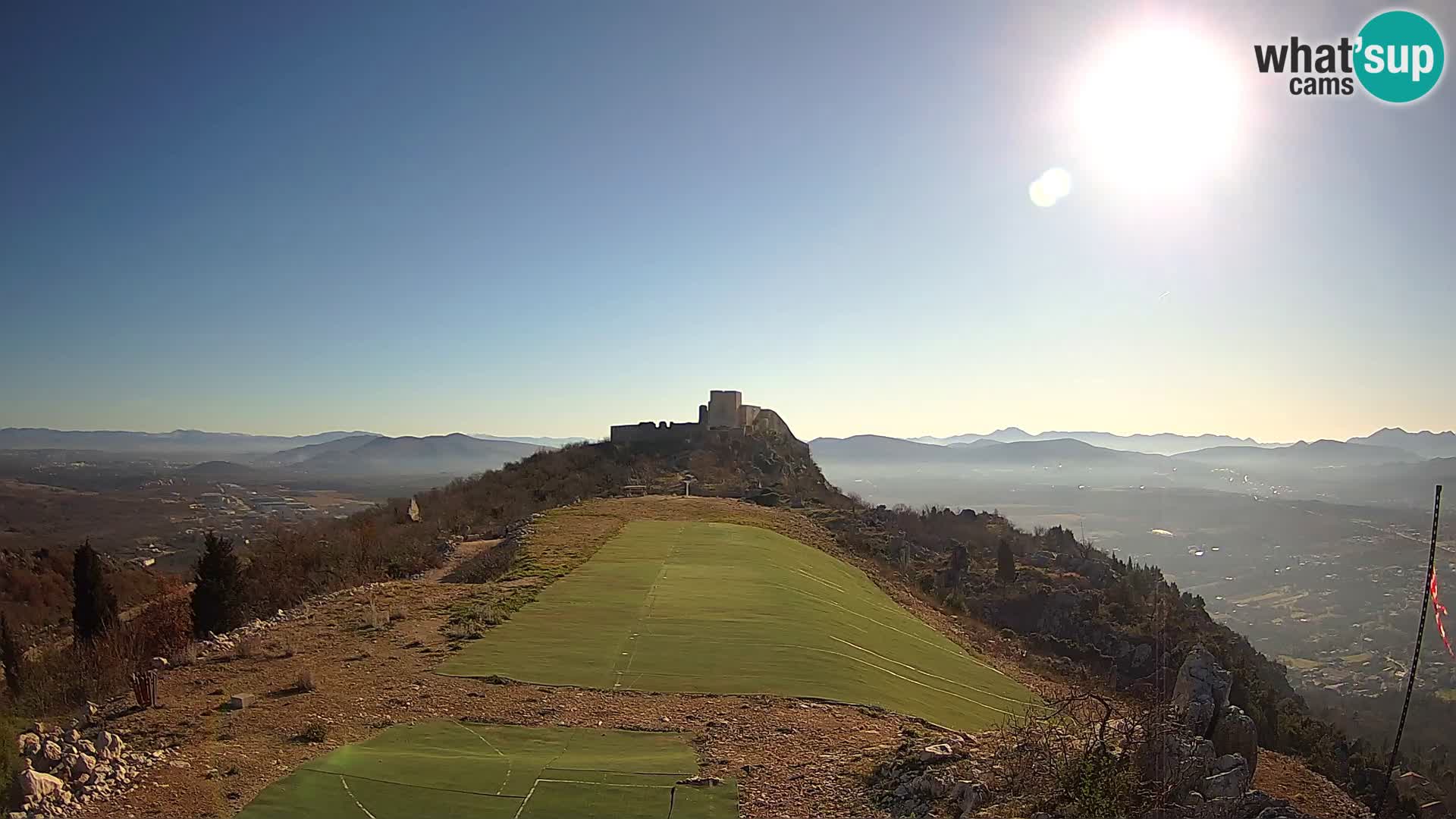 Live Webcam Campo di volo di parapendio Ljubuški – Kula