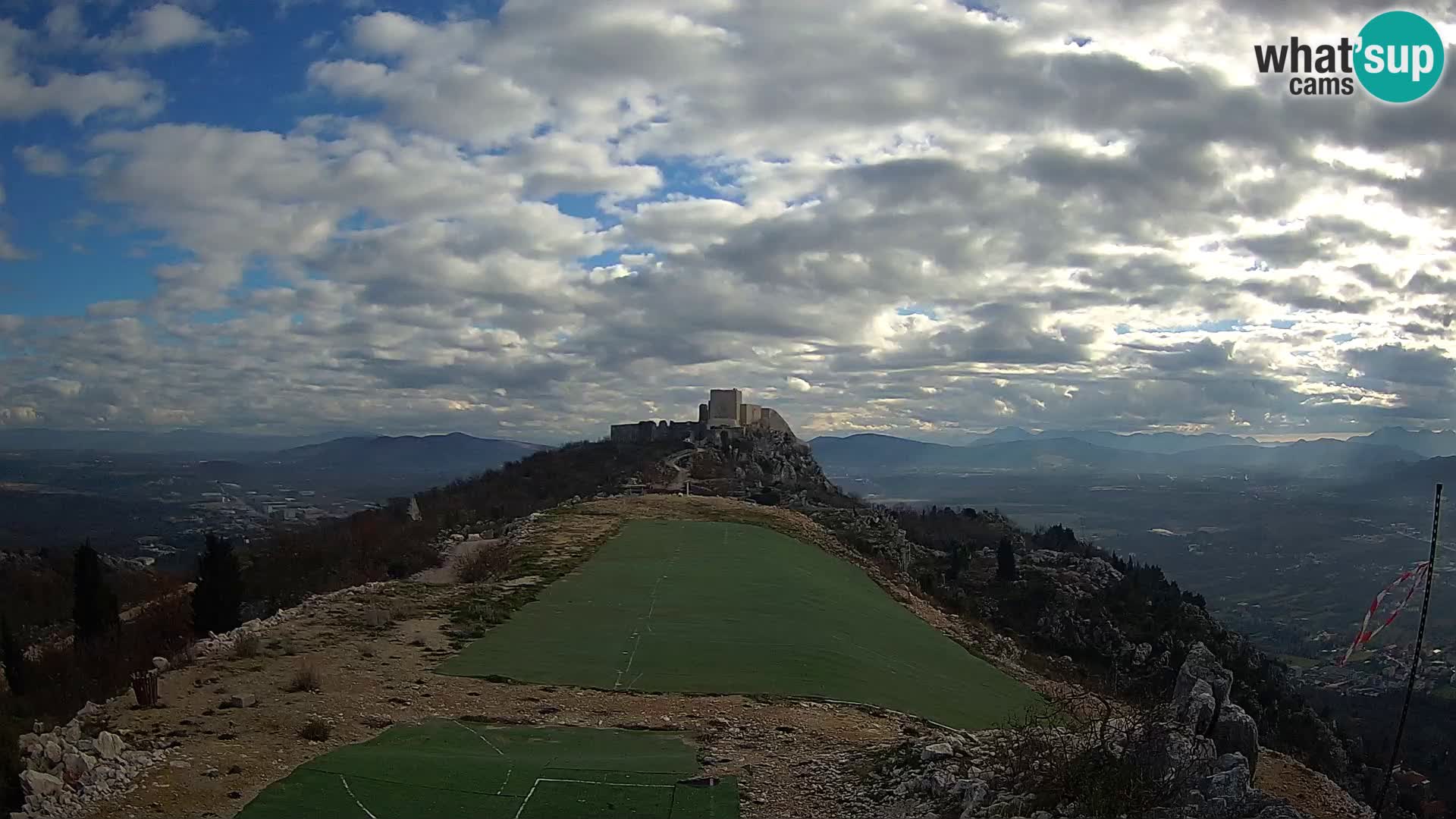 Live Webcam Campo di volo di parapendio Ljubuški – Kula