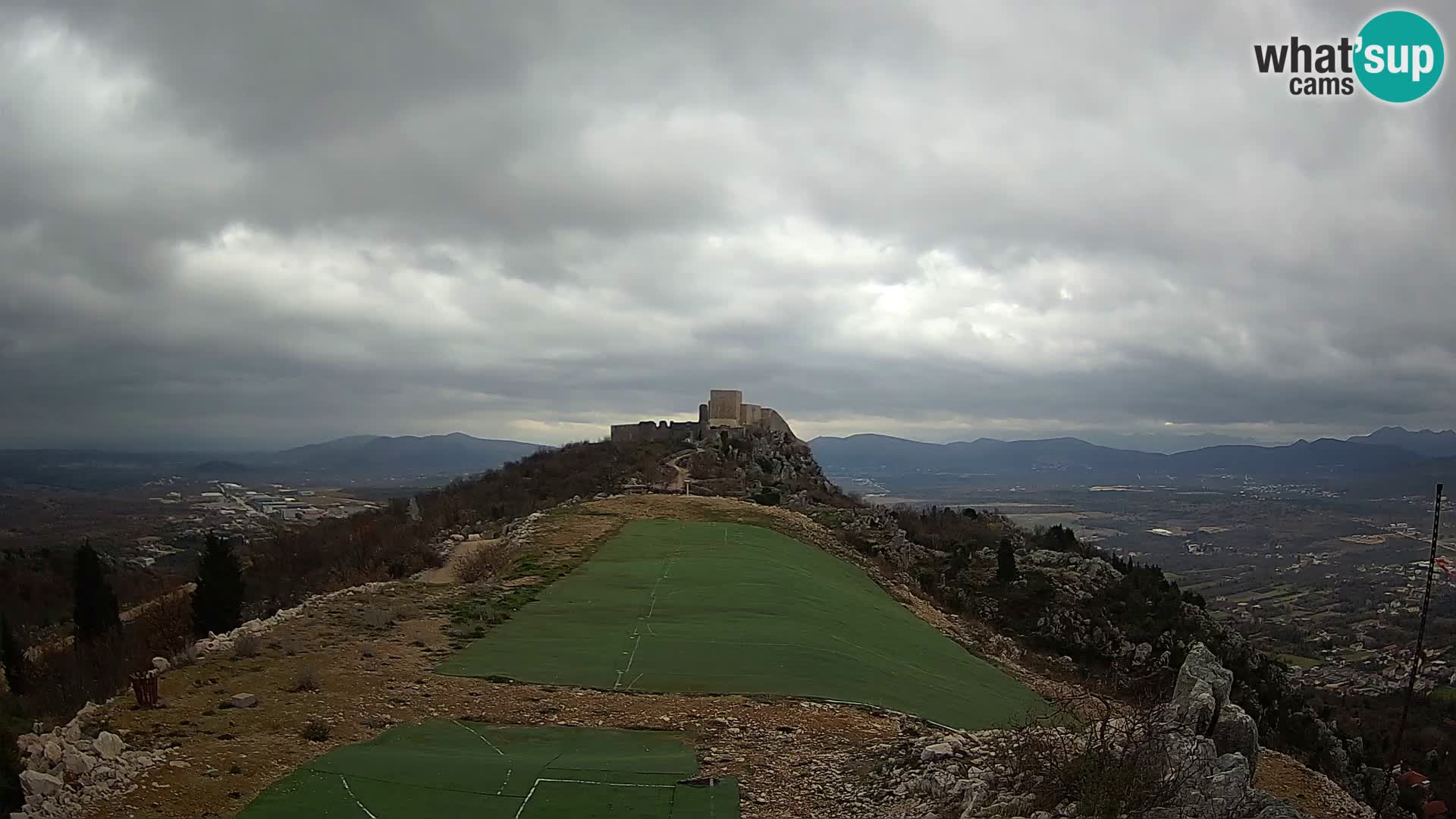 Live Webcam Campo di volo di parapendio Ljubuški – Kula