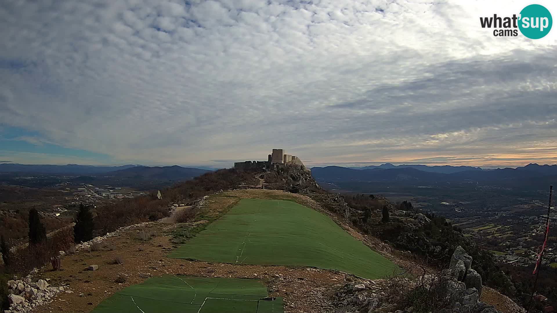 Live Webcam Campo di volo di parapendio Ljubuški – Kula