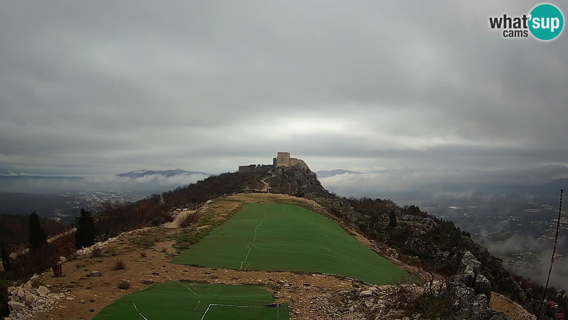 Live Webcam Campo di volo di parapendio Ljubuški – Kula