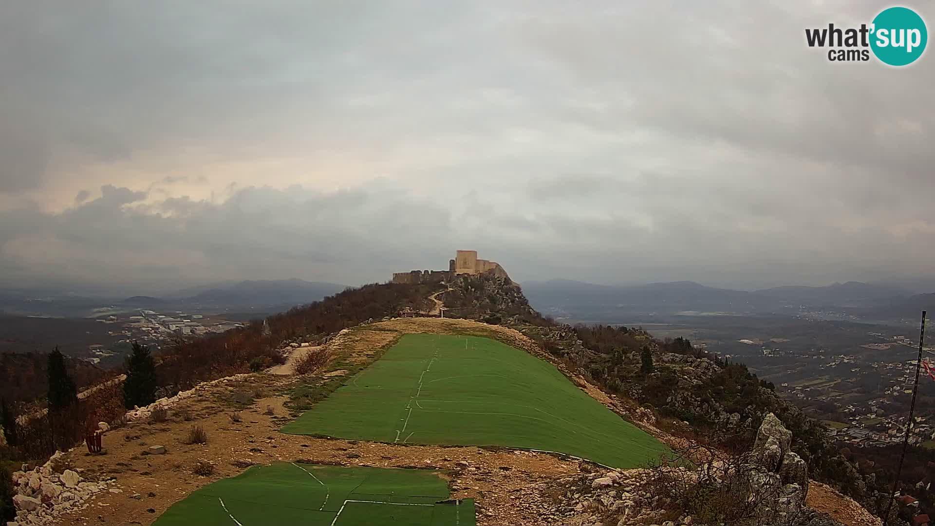 Live Webcam Campo di volo di parapendio Ljubuški – Kula