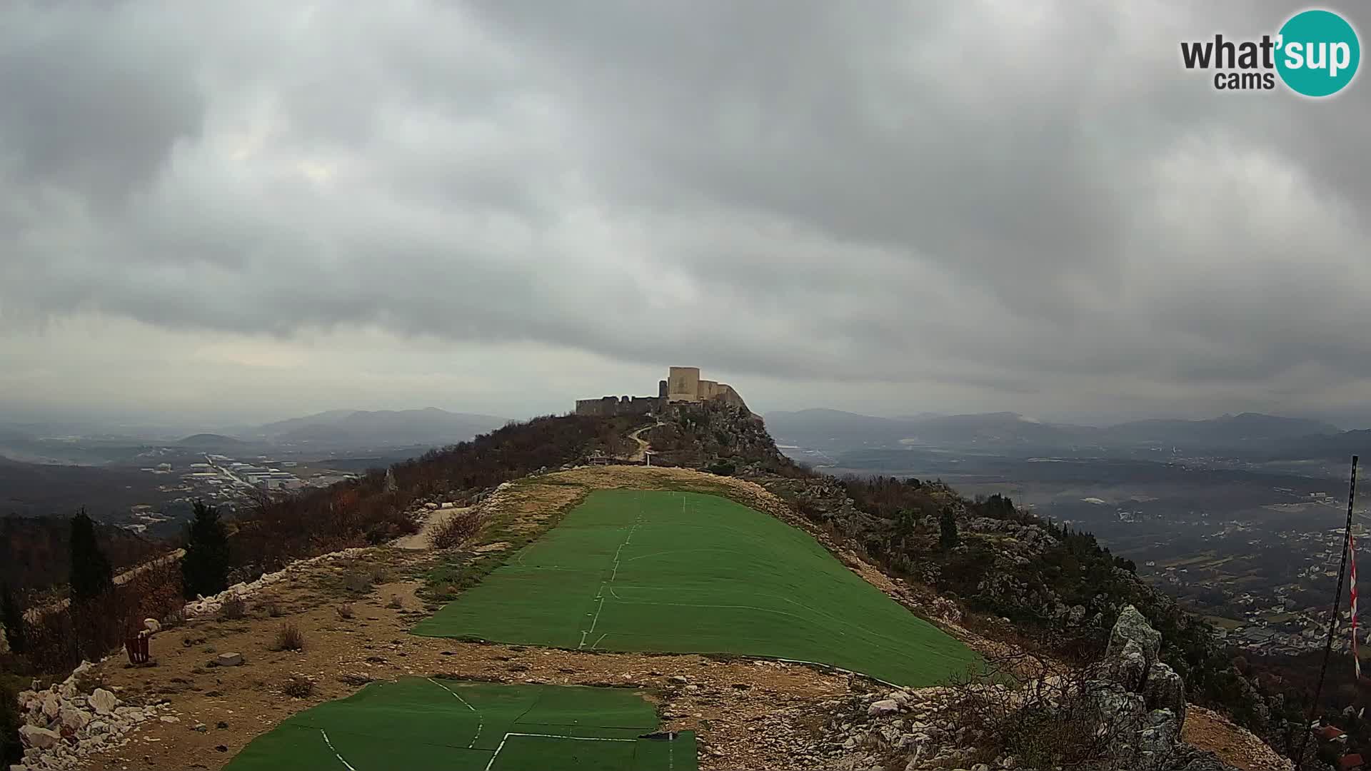 Live Webcam Campo di volo di parapendio Ljubuški – Kula