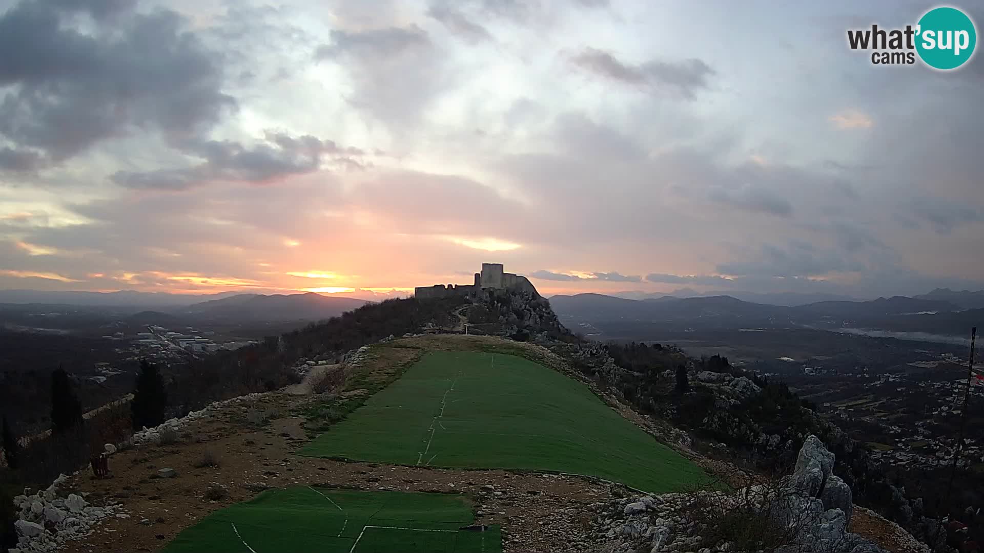 Live Webcam Campo di volo di parapendio Ljubuški – Kula