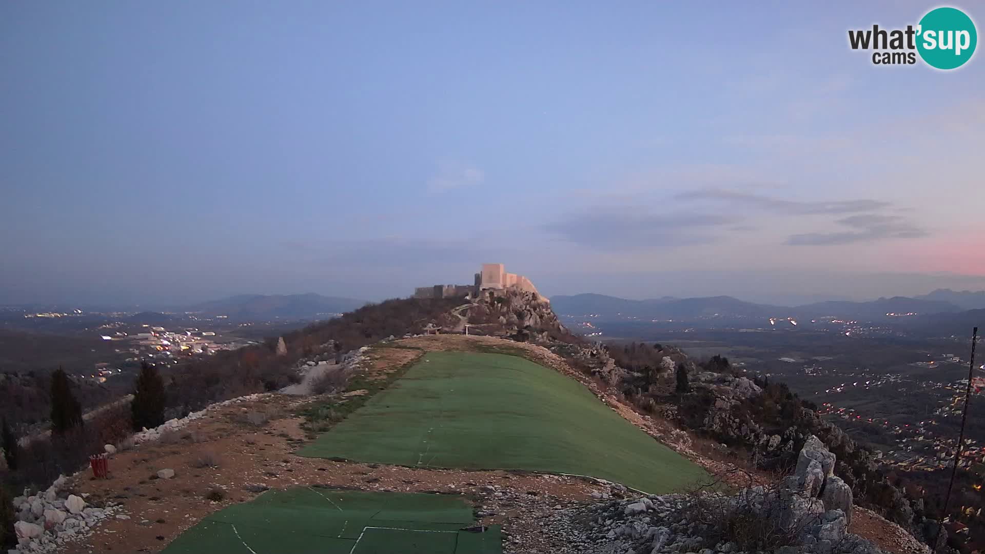 Live Webcam Campo di volo di parapendio Ljubuški – Kula