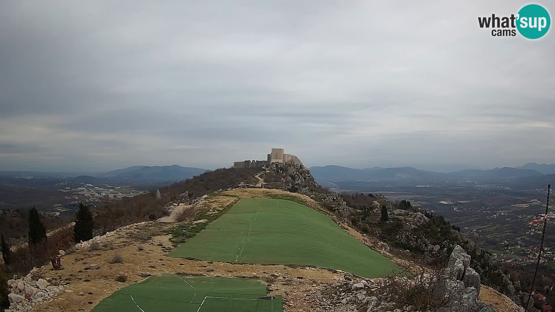 Live Webcam Campo di volo di parapendio Ljubuški – Kula