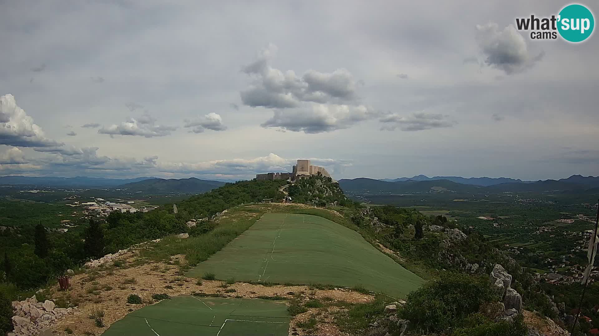 Live Webcam Campo di volo di parapendio Ljubuški – Kula