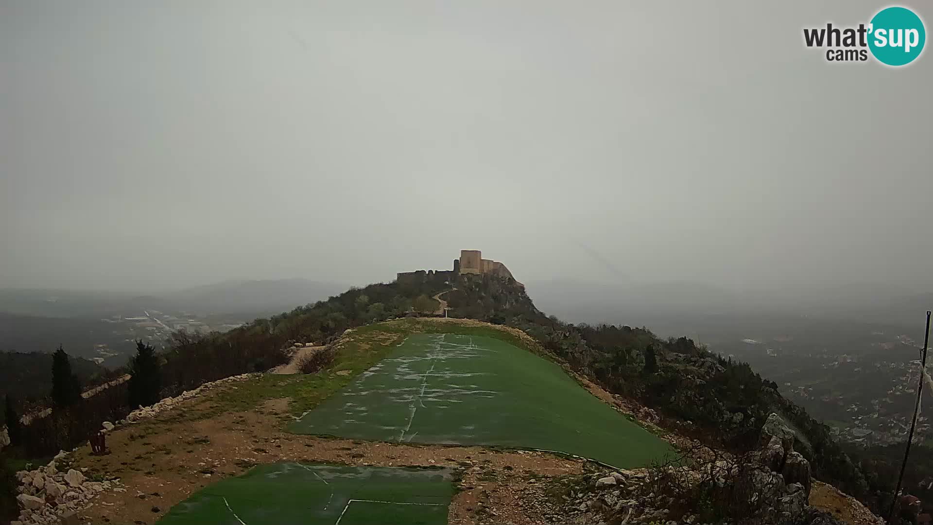 Live Webcam Campo di volo di parapendio Ljubuški – Kula