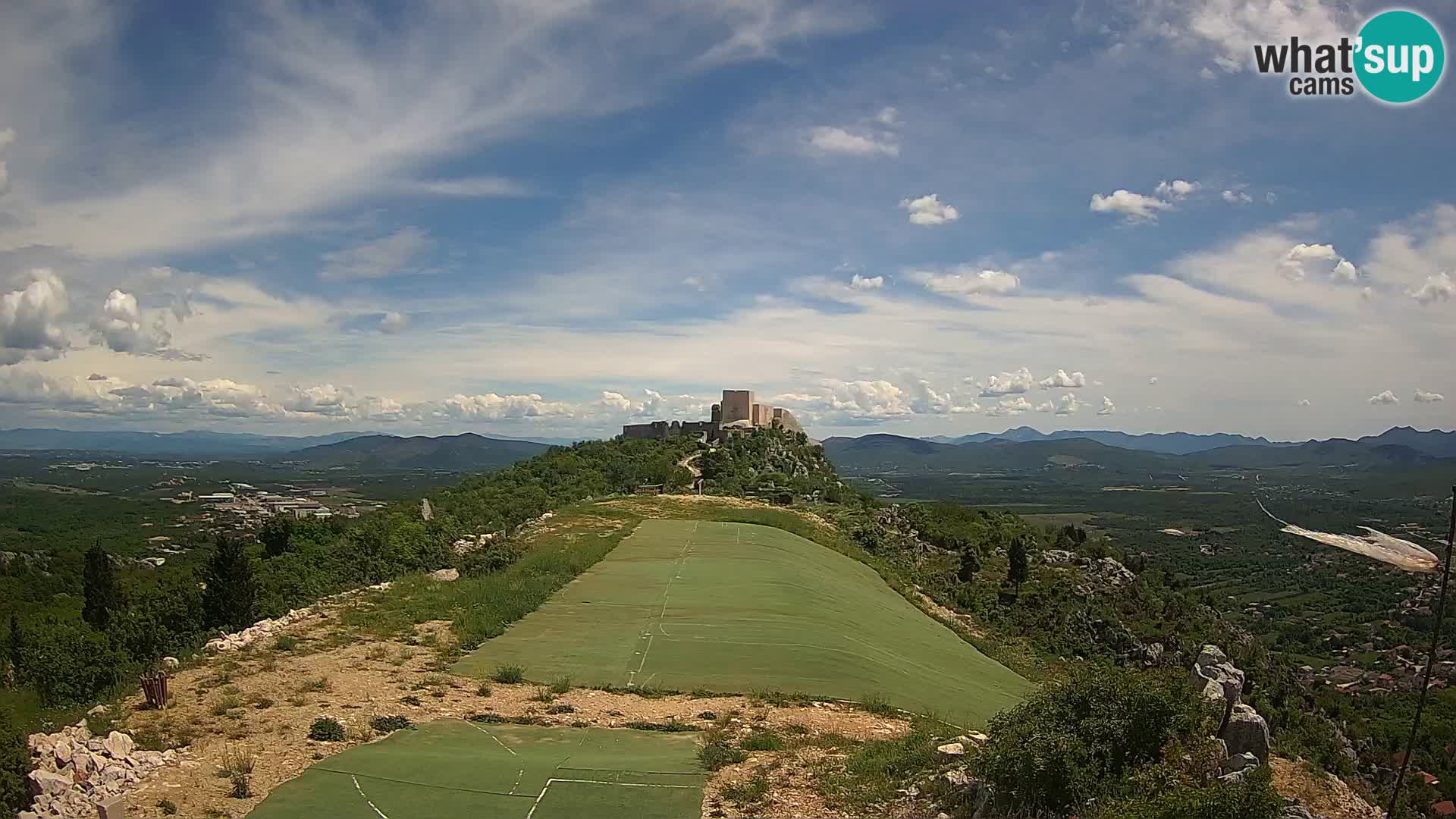 Live Webcam Campo di volo di parapendio Ljubuški – Kula