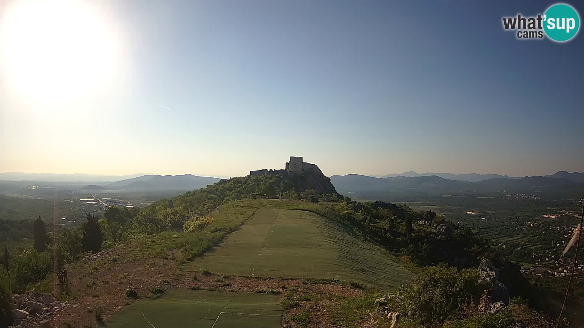 Live Webcam Campo di volo di parapendio Ljubuški – Kula
