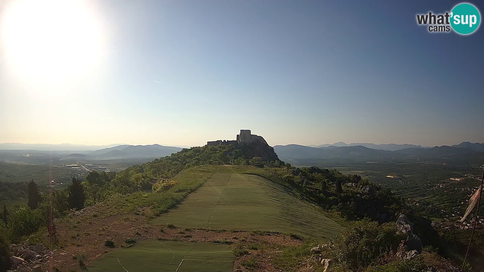 Live Webcam Campo di volo di parapendio Ljubuški – Kula