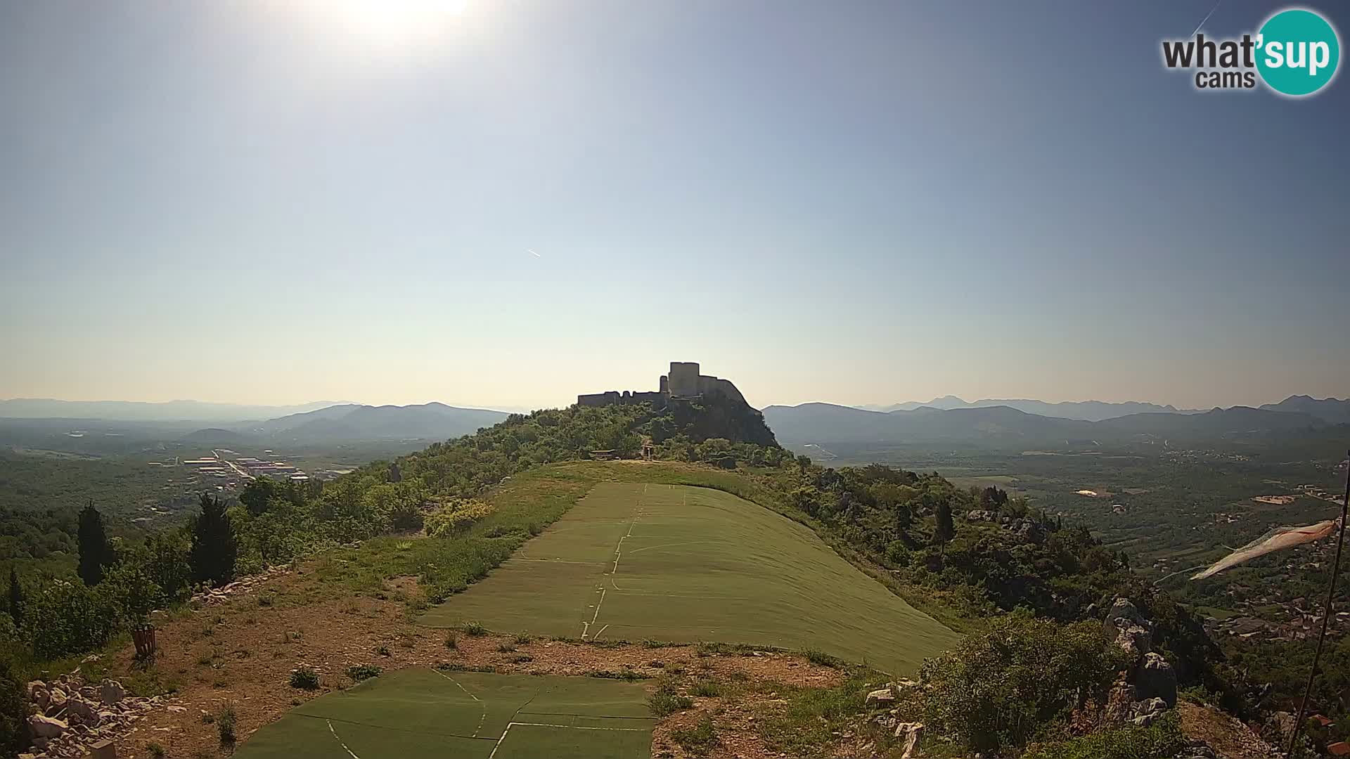 Live Webcam Campo di volo di parapendio Ljubuški – Kula