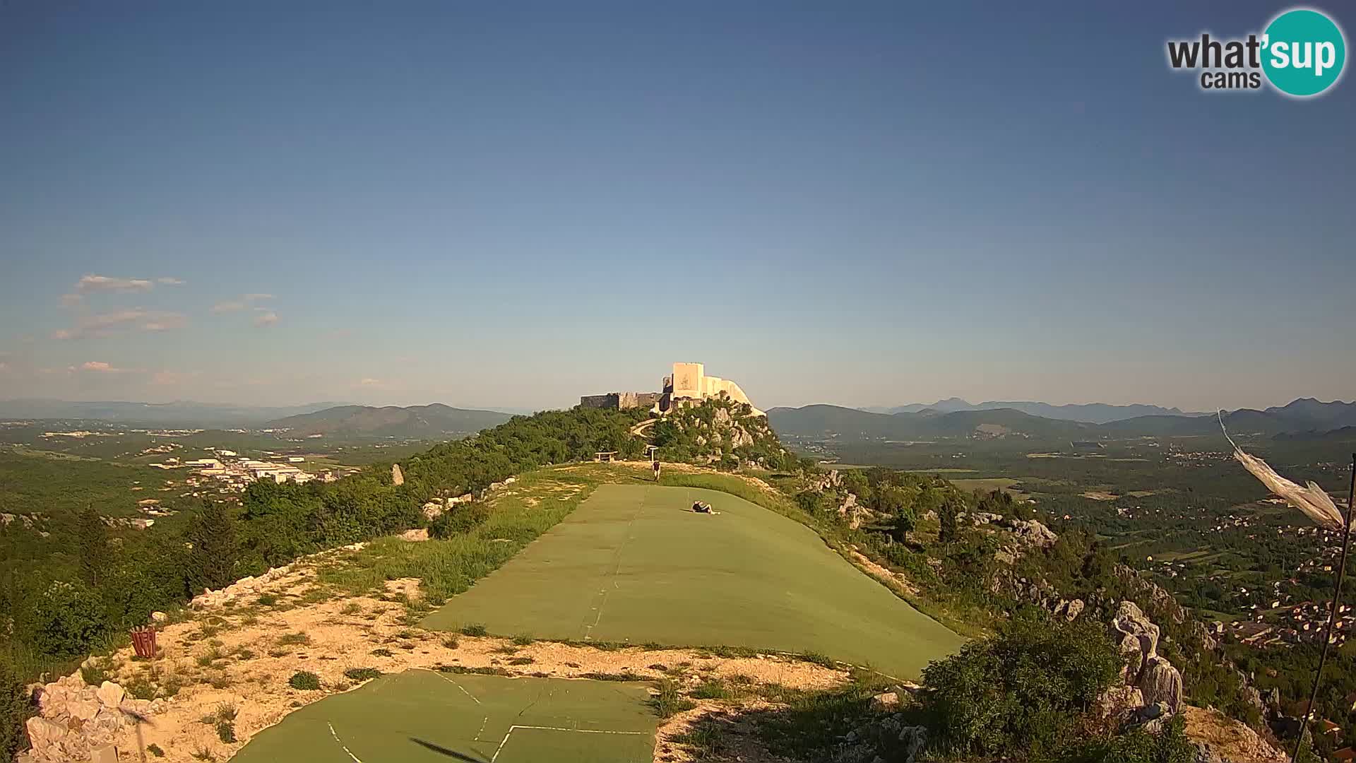 Live Webcam Campo di volo di parapendio Ljubuški – Kula