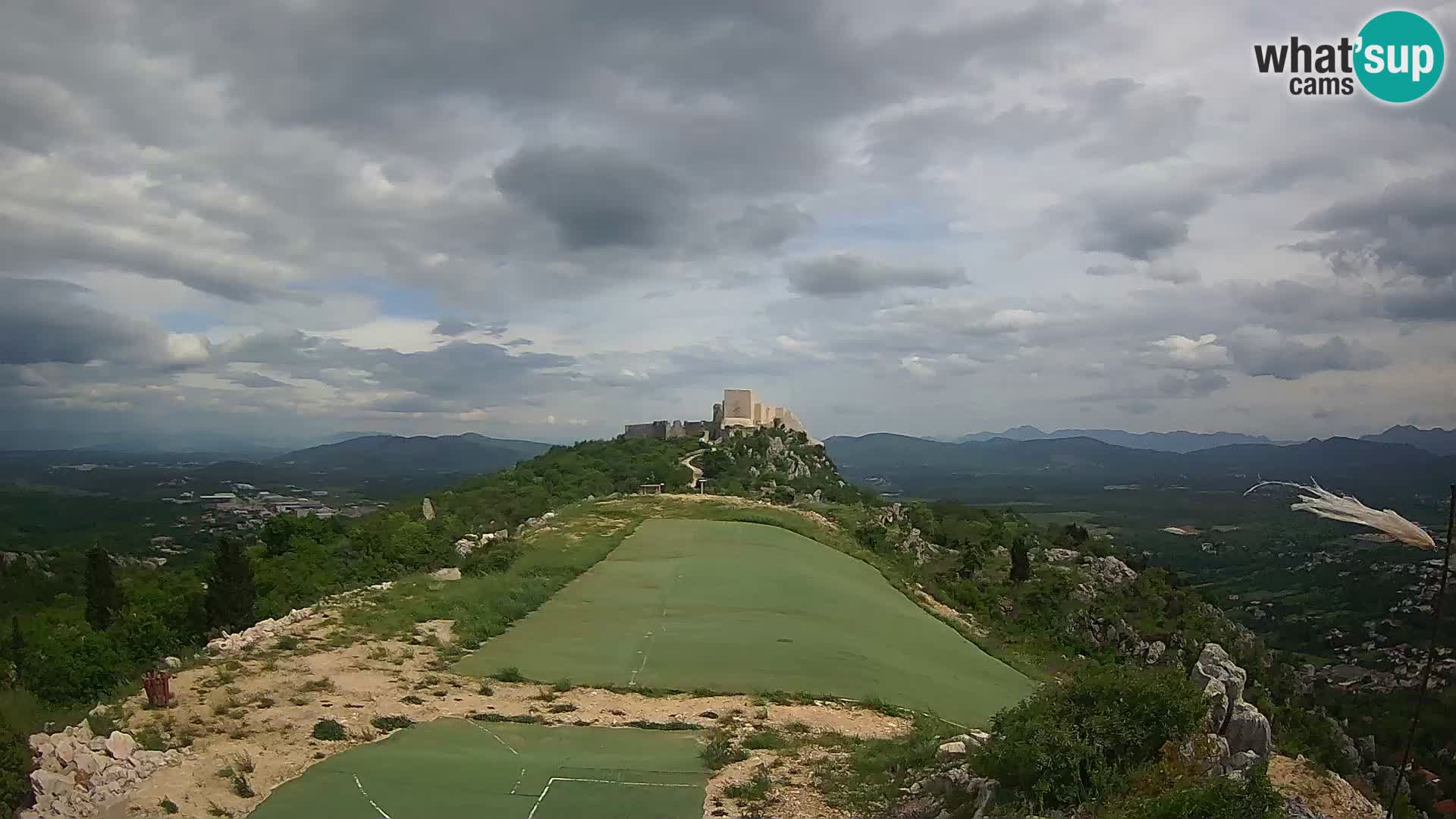 Live Webcam Campo di volo di parapendio Ljubuški – Kula
