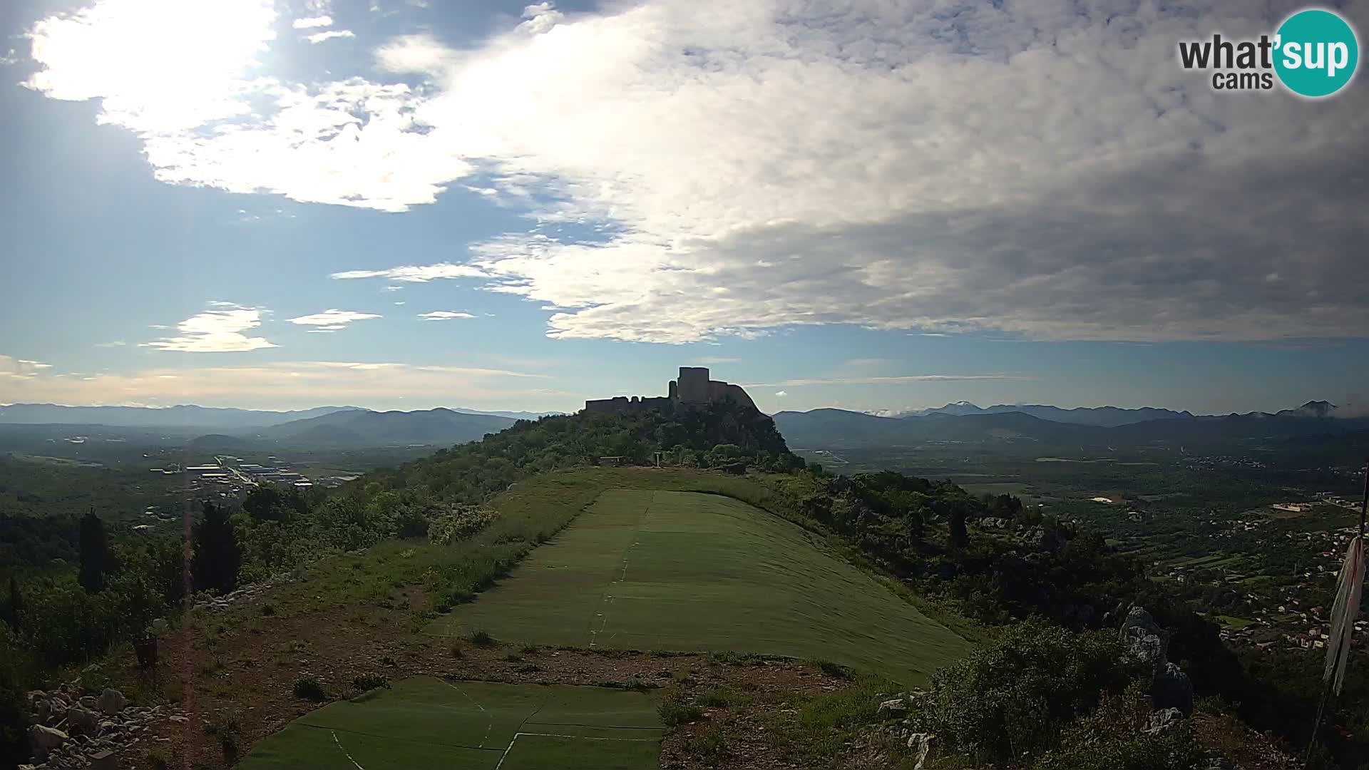 Live Webcam Campo di volo di parapendio Ljubuški – Kula