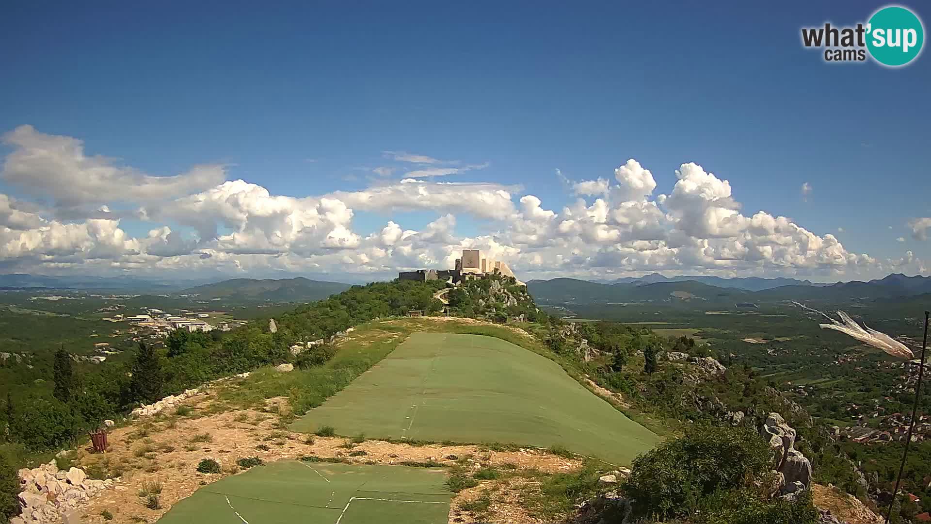 Live Webcam Campo di volo di parapendio Ljubuški – Kula
