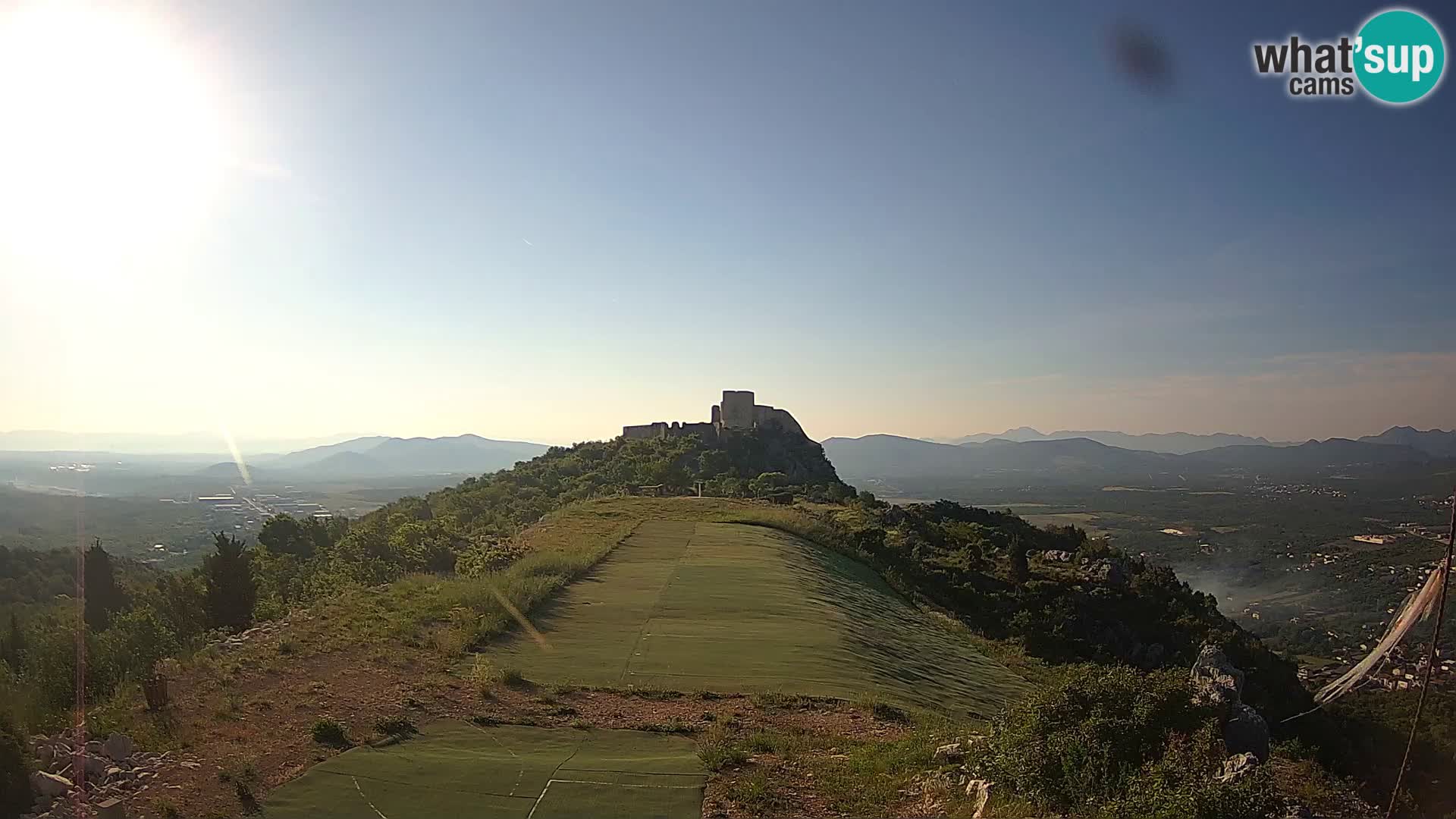Live Webcam Campo di volo di parapendio Ljubuški – Kula