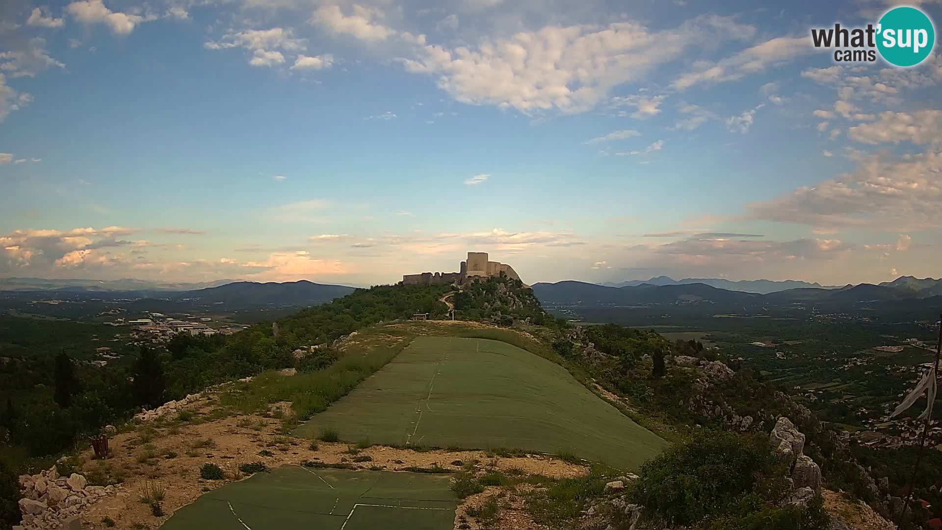 Live Webcam Campo di volo di parapendio Ljubuški – Kula