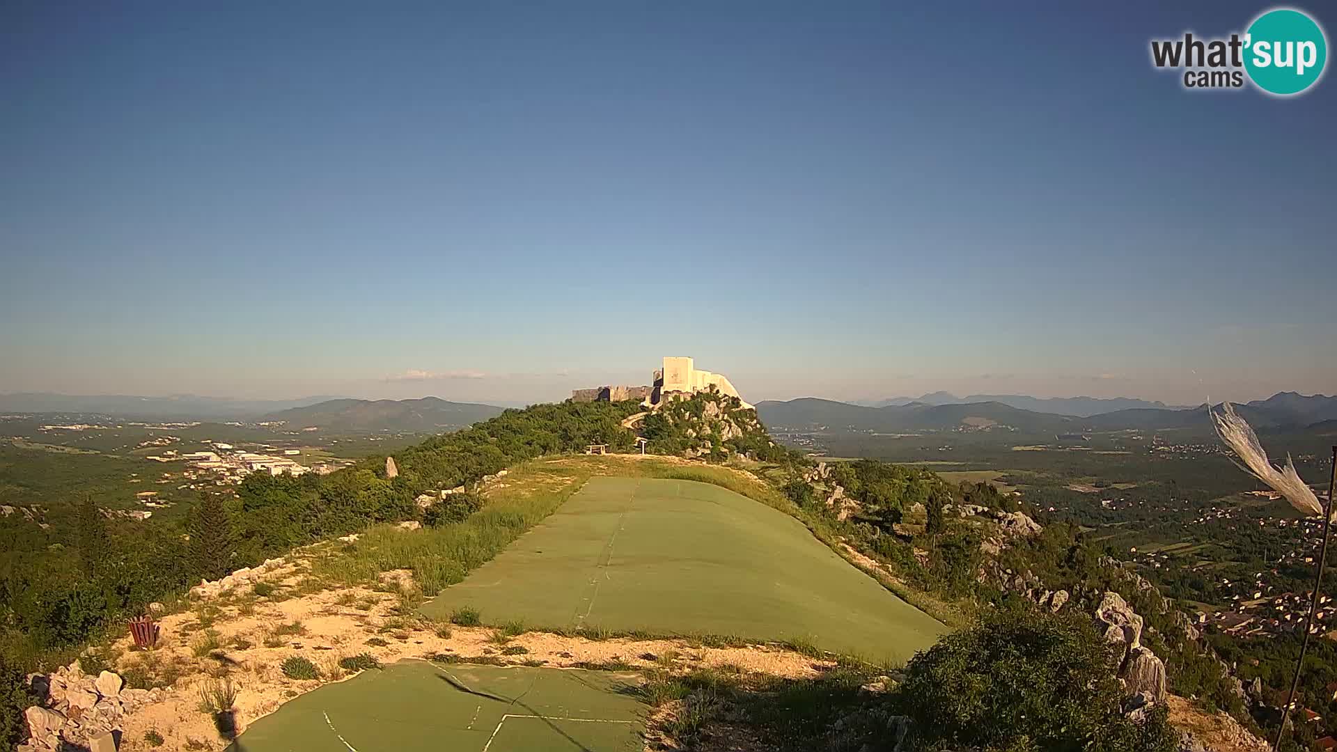 Live Webcam Campo di volo di parapendio Ljubuški – Kula