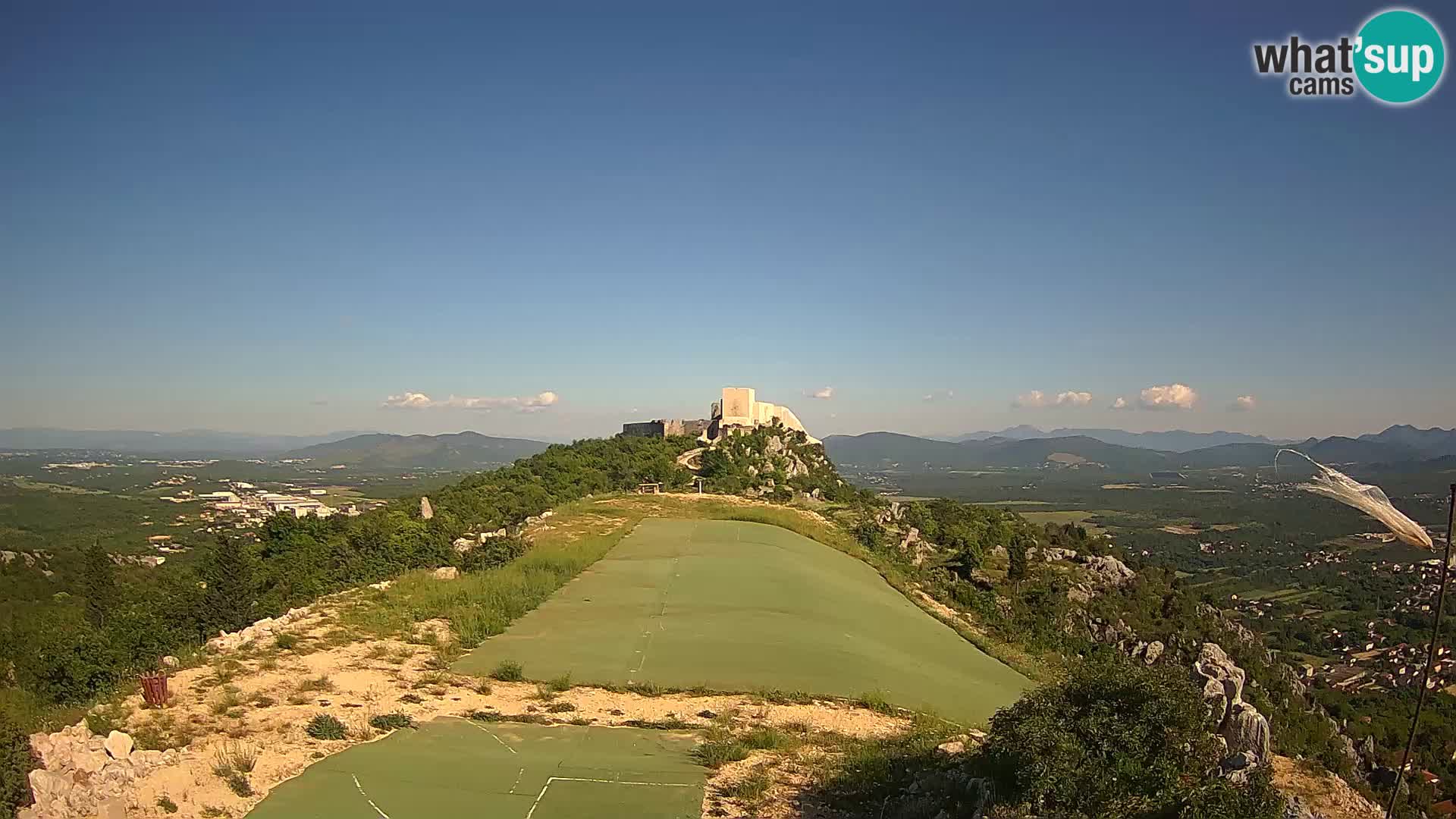 Live Webcam Campo di volo di parapendio Ljubuški – Kula