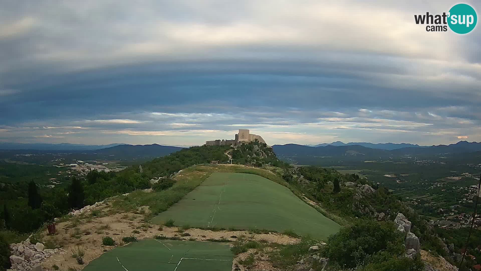 Live Webcam Campo di volo di parapendio Ljubuški – Kula