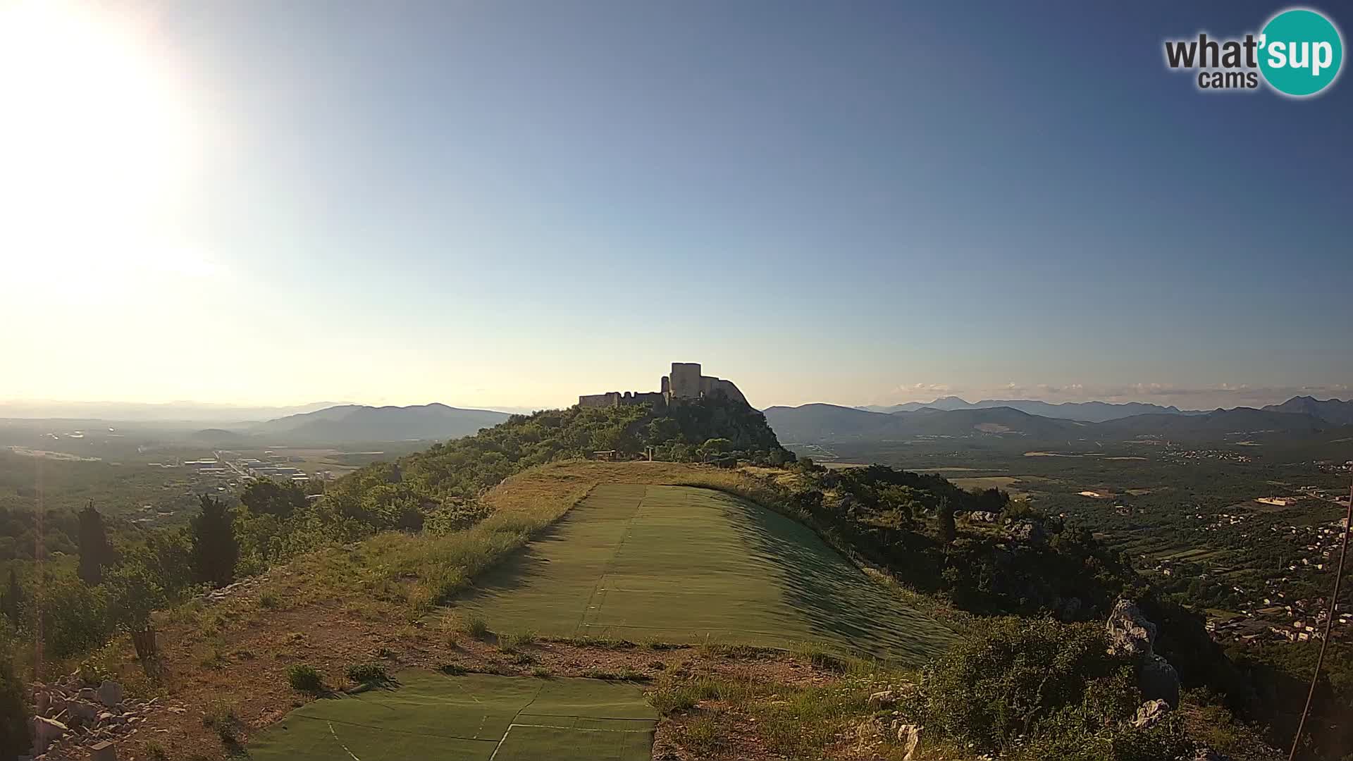 Live Webcam Campo di volo di parapendio Ljubuški – Kula