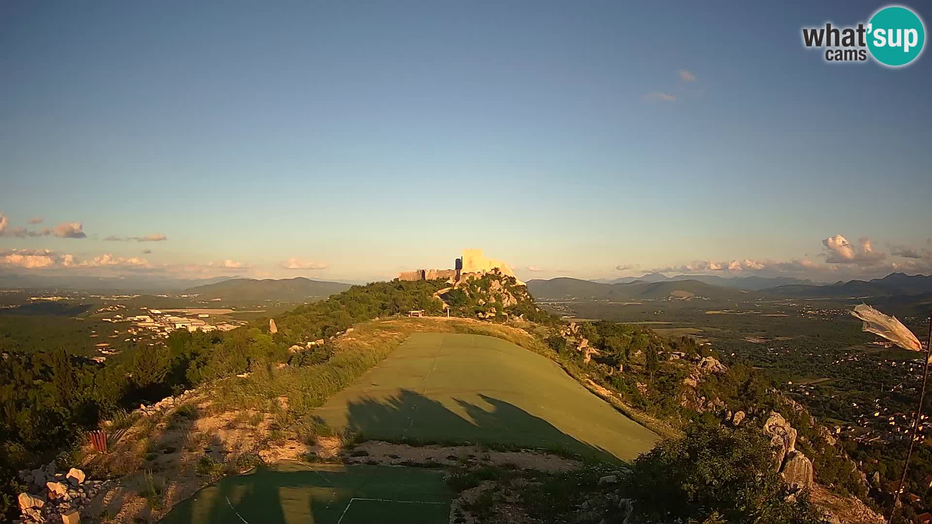 Live Webcam Campo di volo di parapendio Ljubuški – Kula