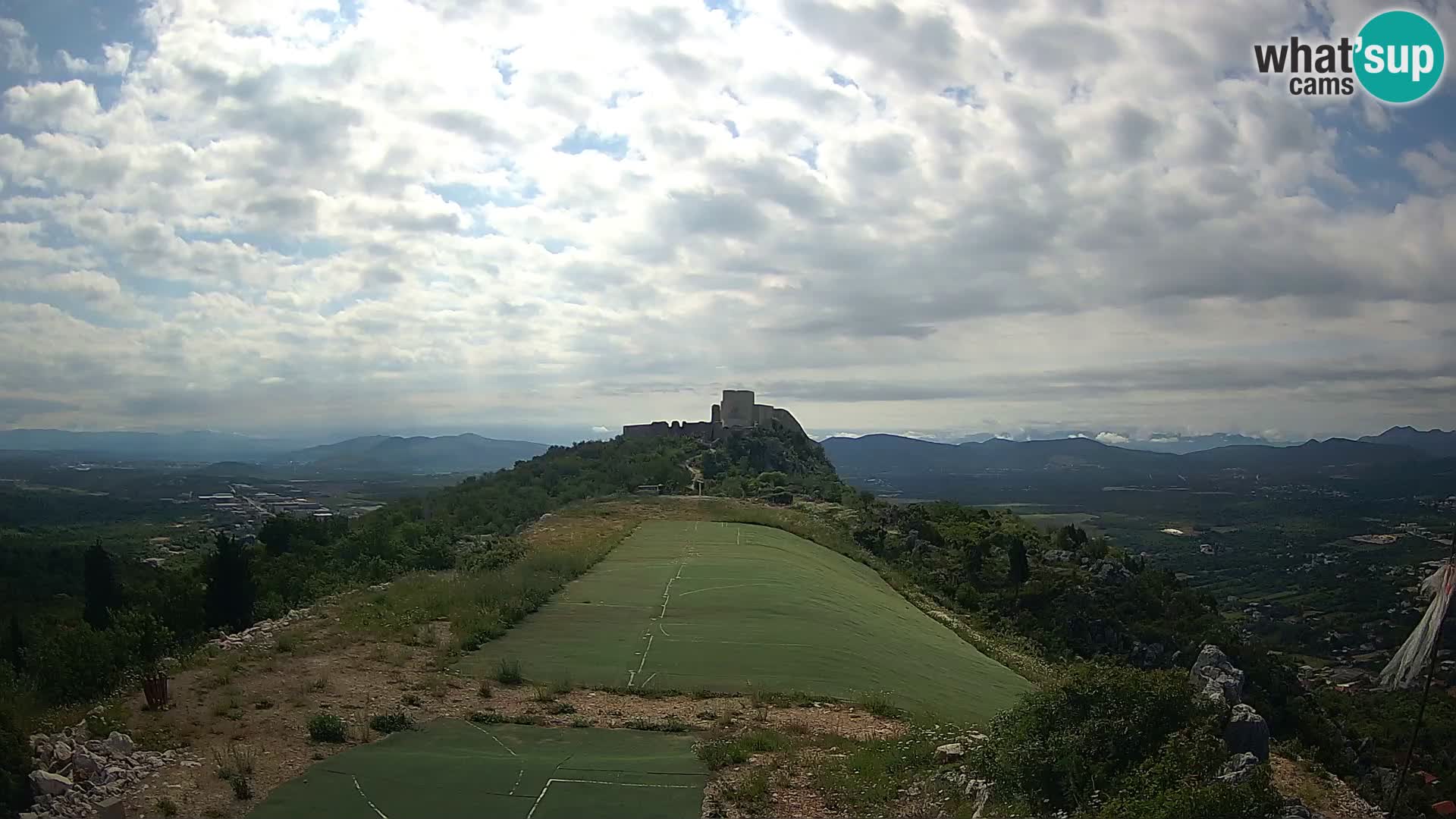 Live Webcam Campo di volo di parapendio Ljubuški – Kula