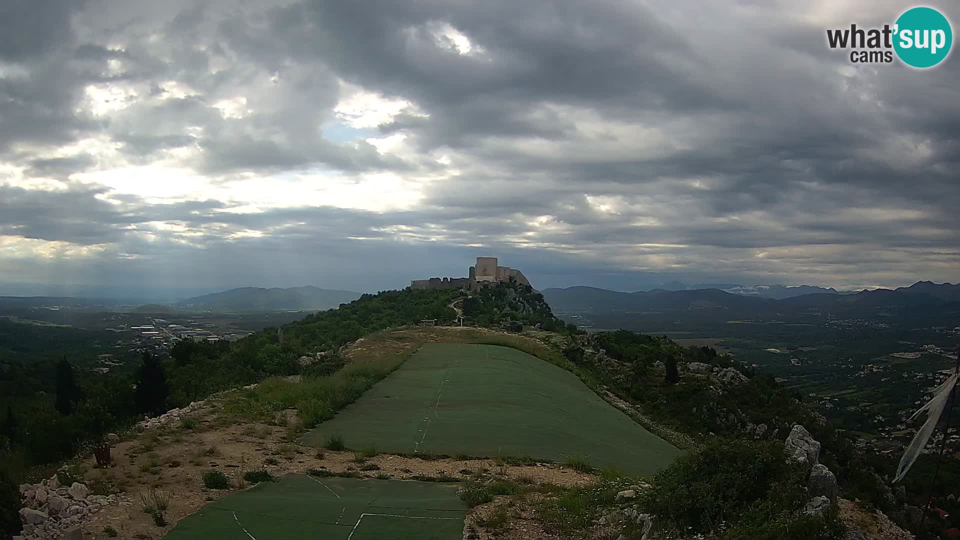 Live Webcam Campo di volo di parapendio Ljubuški – Kula