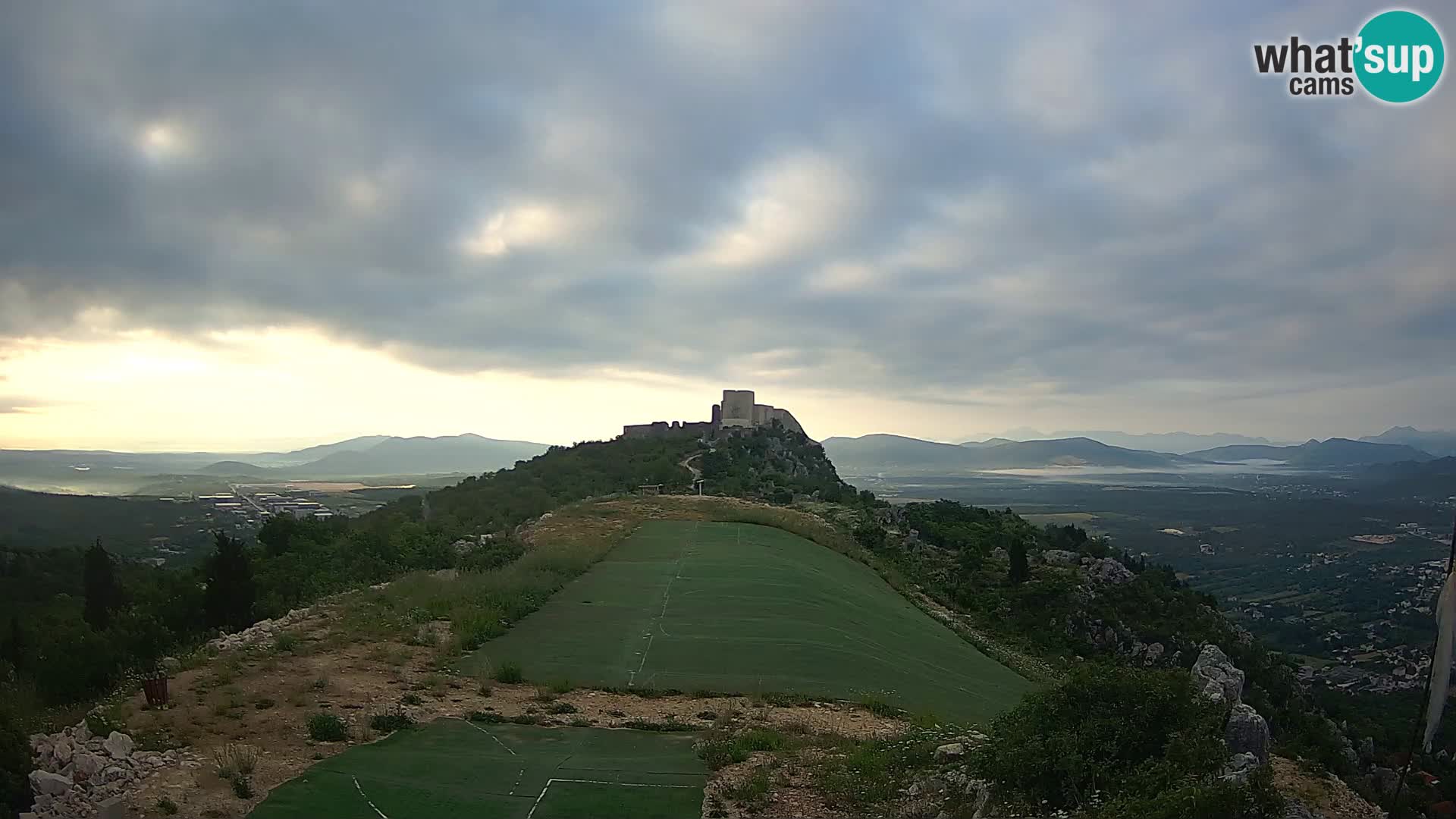 Live Webcam Campo di volo di parapendio Ljubuški – Kula