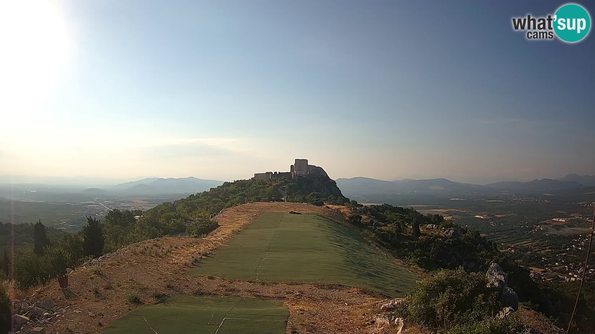 Live Webcam Campo di volo di parapendio Ljubuški – Kula