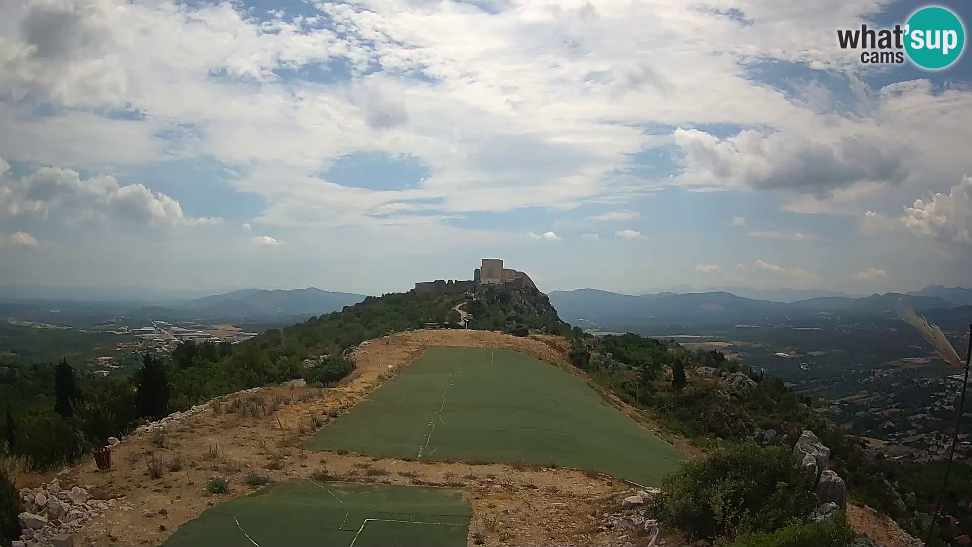 Live Webcam Campo di volo di parapendio Ljubuški – Kula