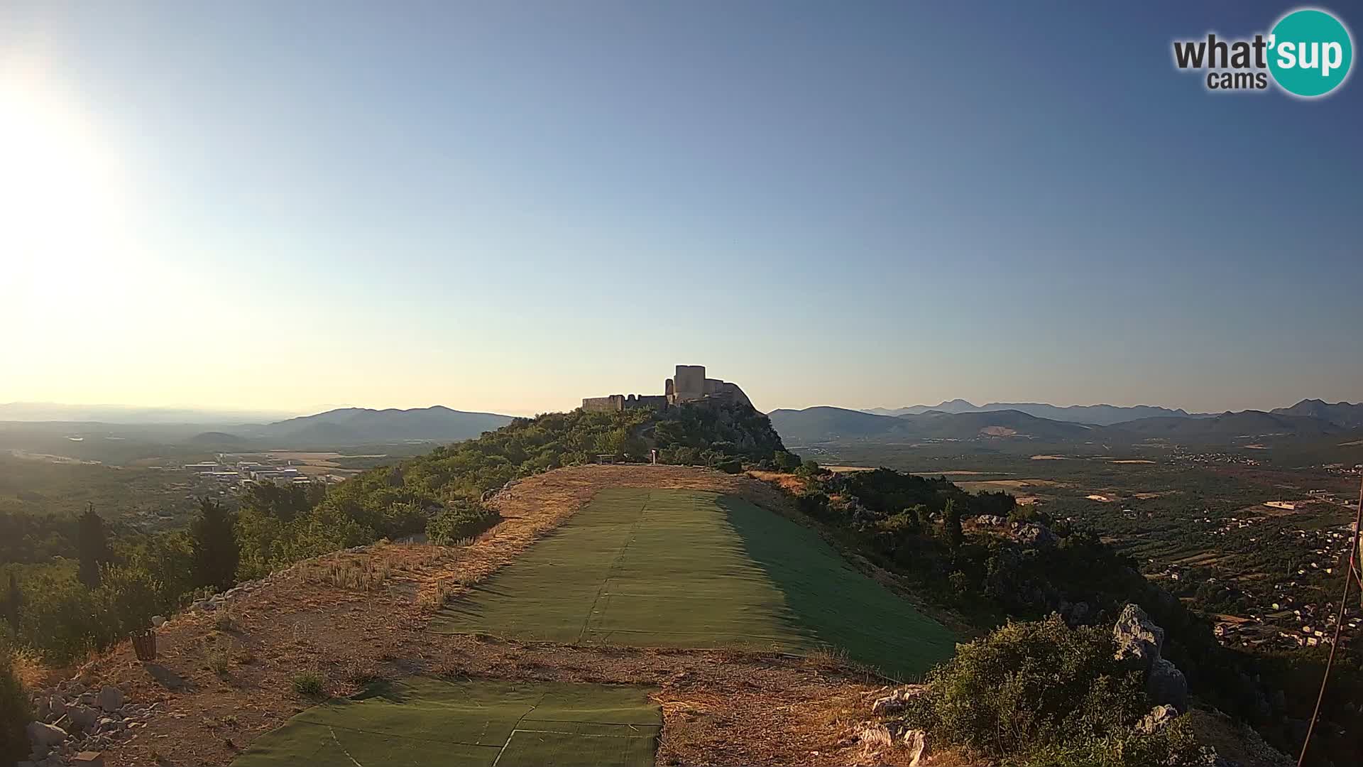 Live Webcam Campo di volo di parapendio Ljubuški – Kula