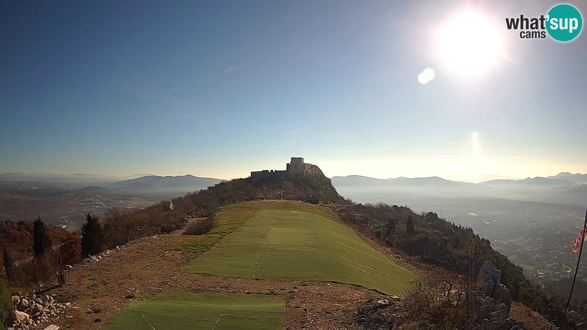 Live Webcam Campo di volo di parapendio Ljubuški – Kula
