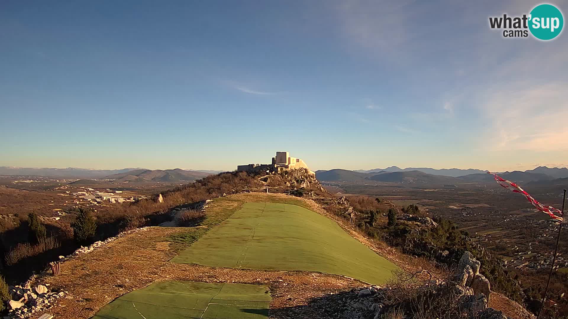 Live Webcam Campo di volo di parapendio Ljubuški – Kula