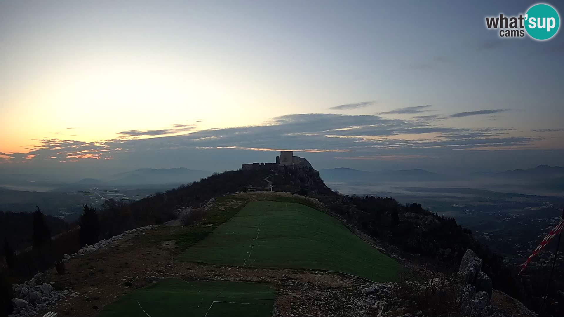 Live Webcam Campo di volo di parapendio Ljubuški – Kula