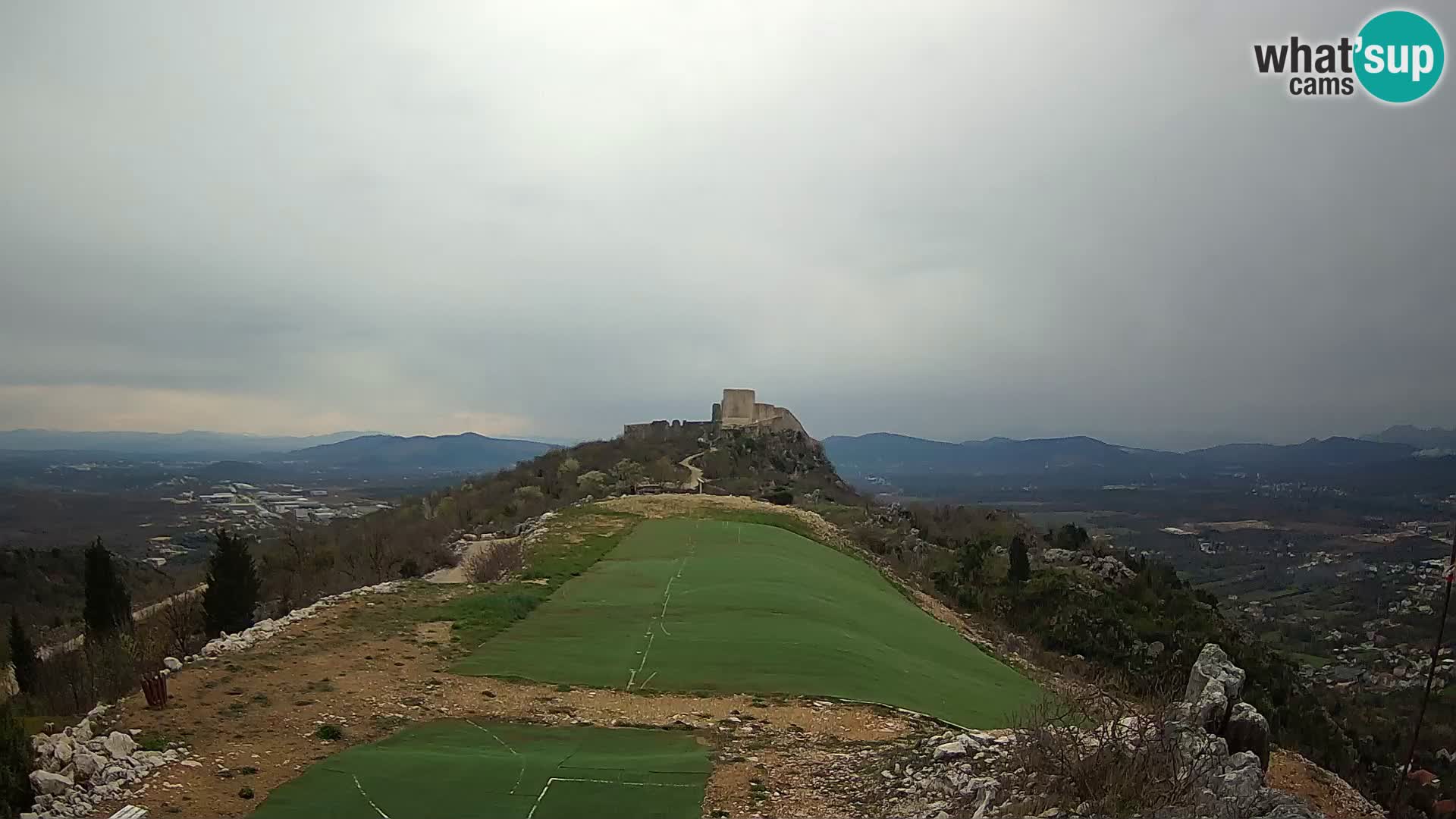 Live Webcam Campo di volo di parapendio Ljubuški – Kula