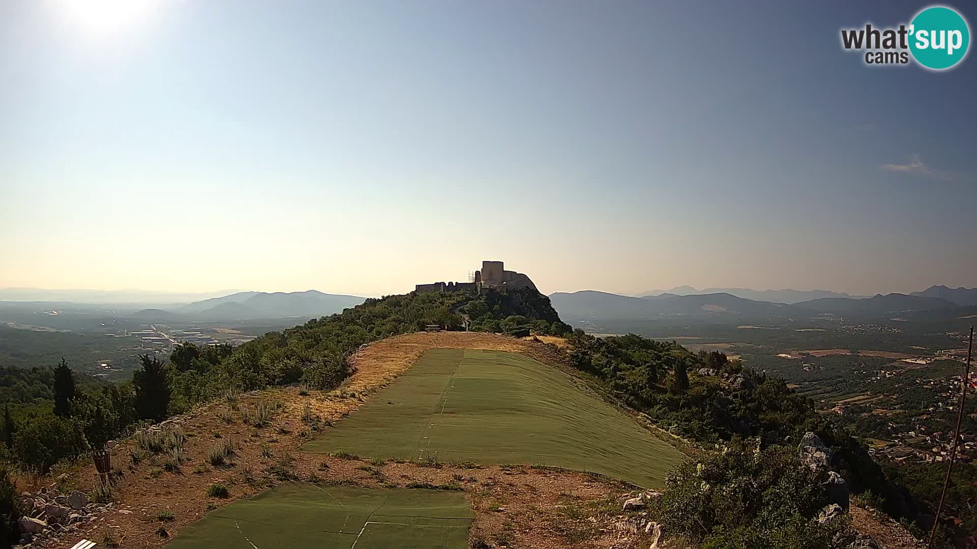 Live Webcam Campo di volo di parapendio Ljubuški – Kula