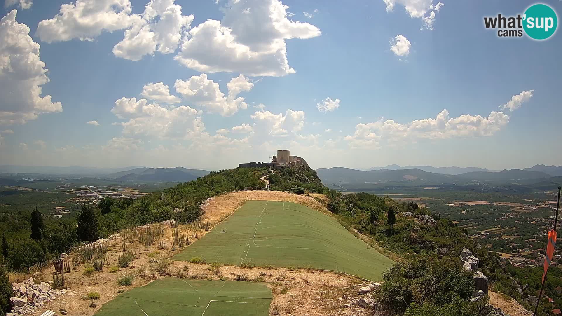 Live Webcam Campo di volo di parapendio Ljubuški – Kula