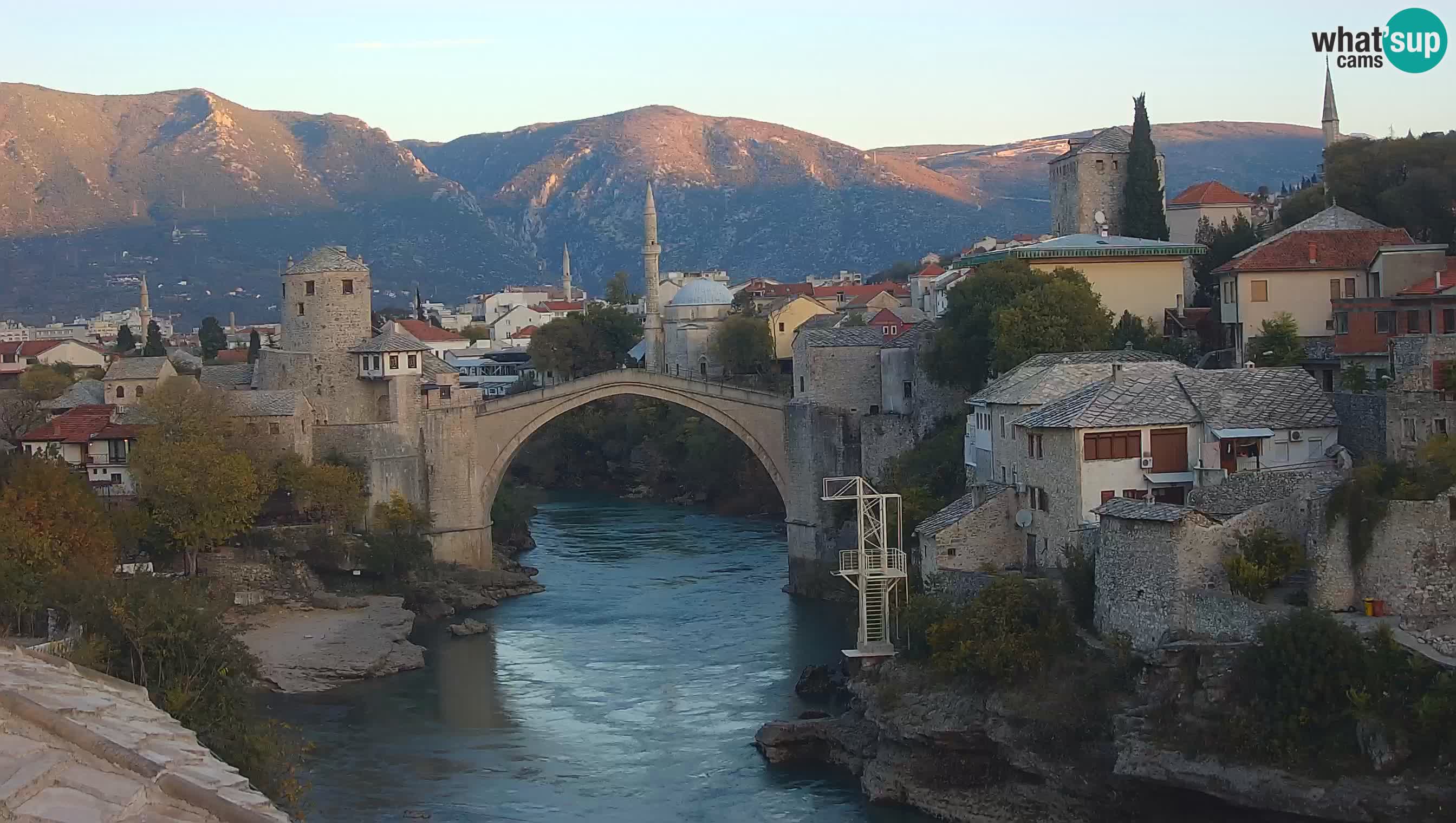 Mostar web kamera – Stari Most i rijeka Neretva – Goa Mostar